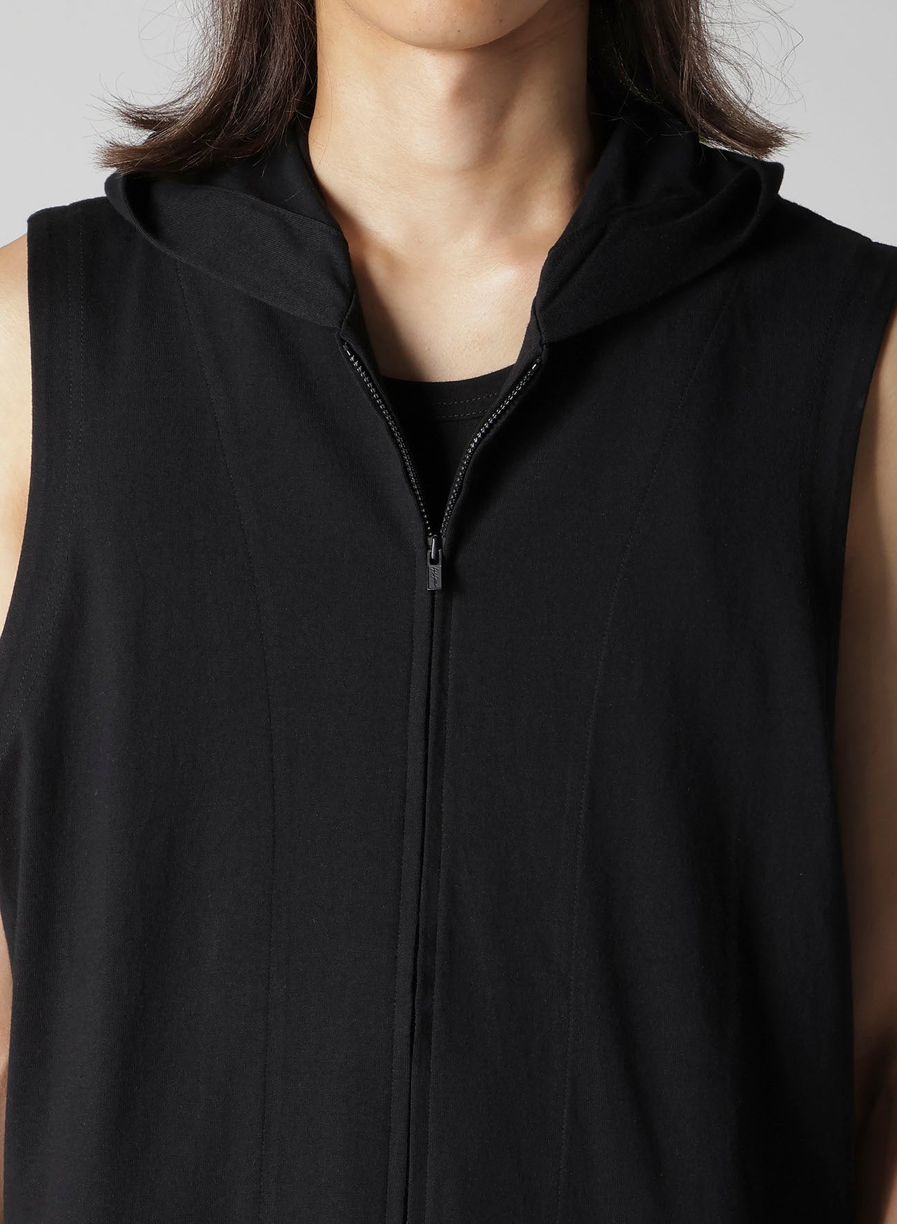 40/2 COMBED PLAIN STITCH HOODED ZIP VEST – THE SHOP YOHJI YAMAMOTO