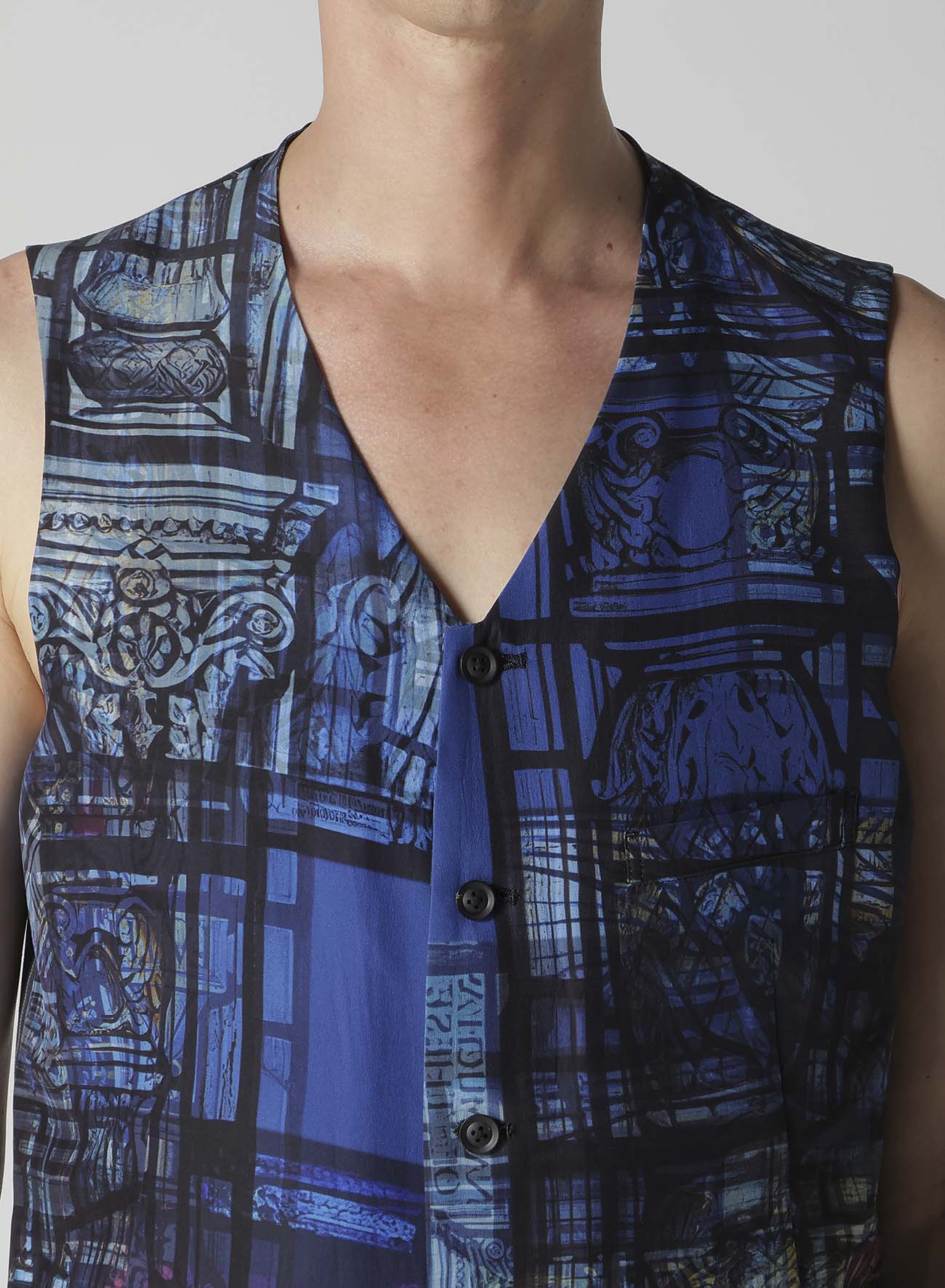 SEA MOTIF 5 BUTTONS VEST