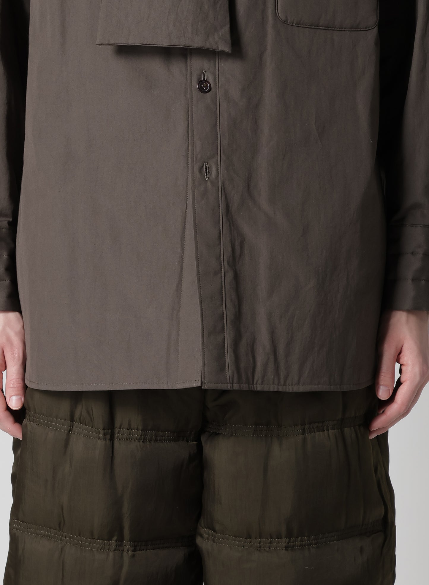 GRAY BROAD STOLE DETAIL PADDED BLOUSE