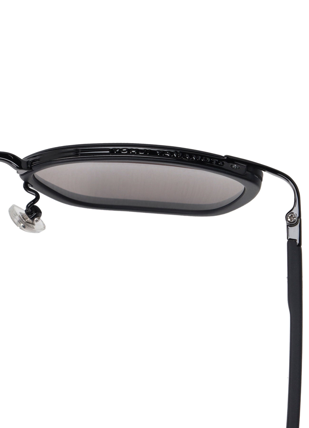 TITANIUM ACETATE OPTICAL COLORLENS Q