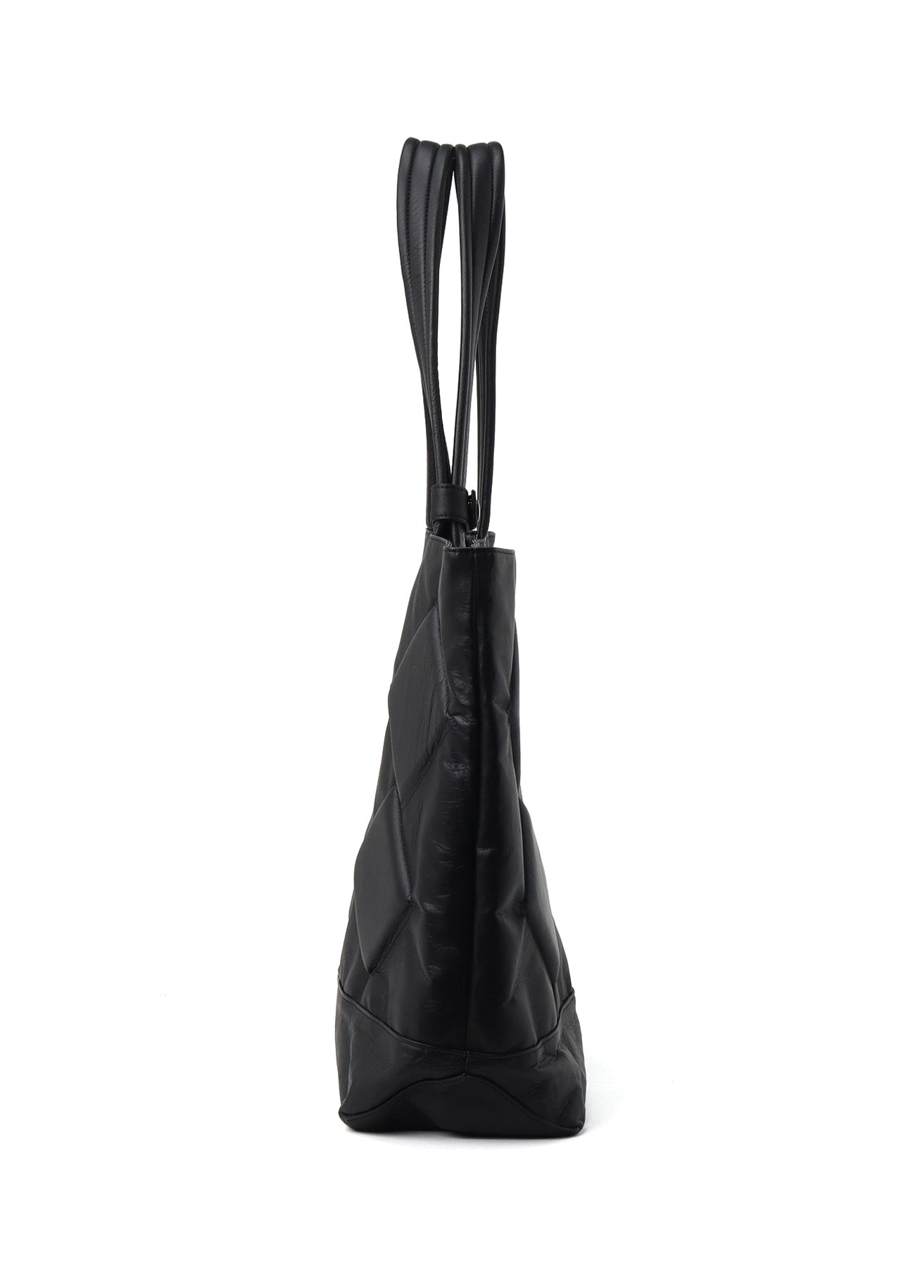 GARMENT LEATHER PADDED TOTE BAG