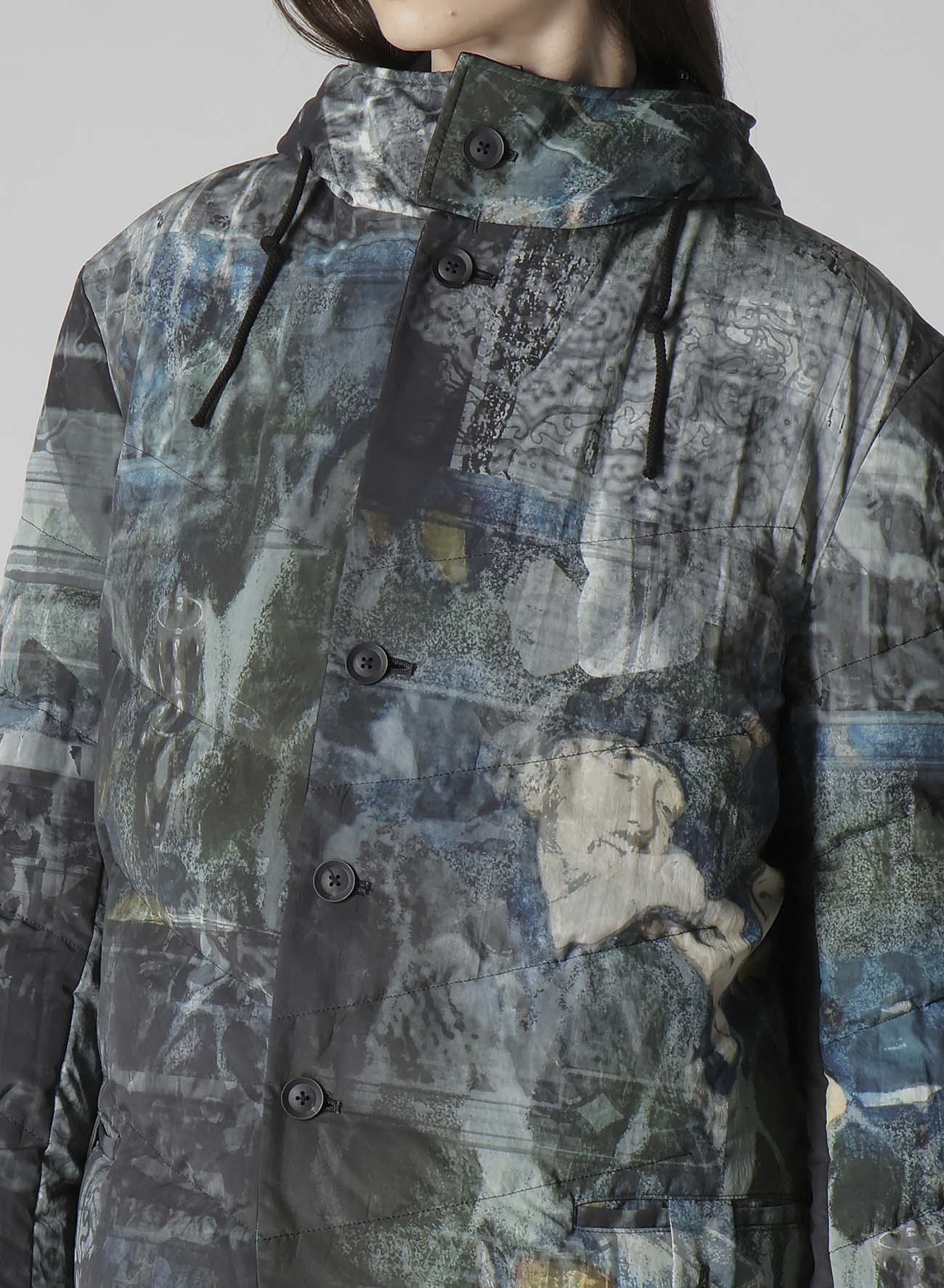 DIAGONAL PADDED PRINTED HOOD JACKET