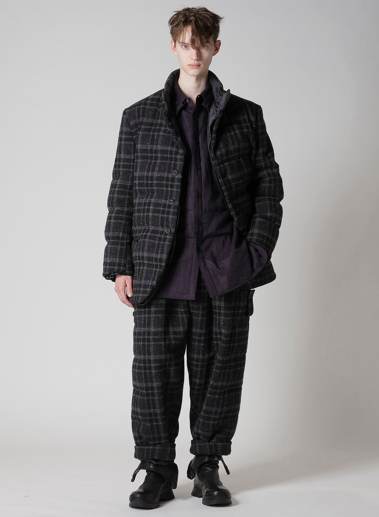 HORIZONTAL PADDED PLAID STAND JACKET