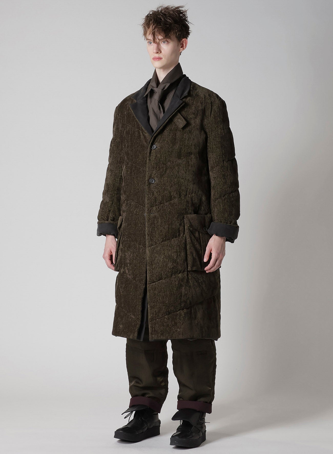 LINEN VELVET 3 BUTTONS DIAGONAL PADDED LONG JACKET