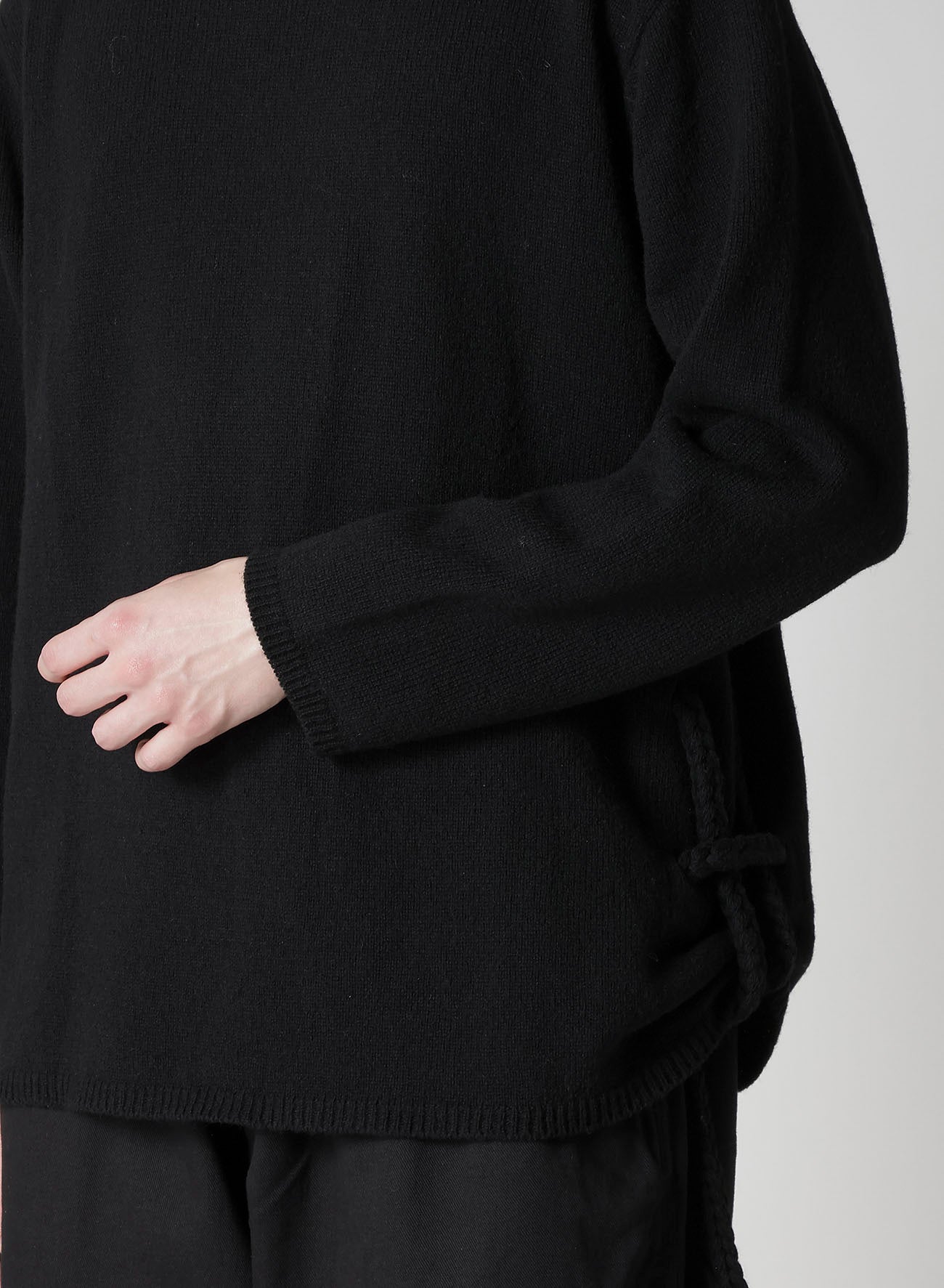 7G1P PLAIN STITCH WITH STRING STRING ROUND NECK PO