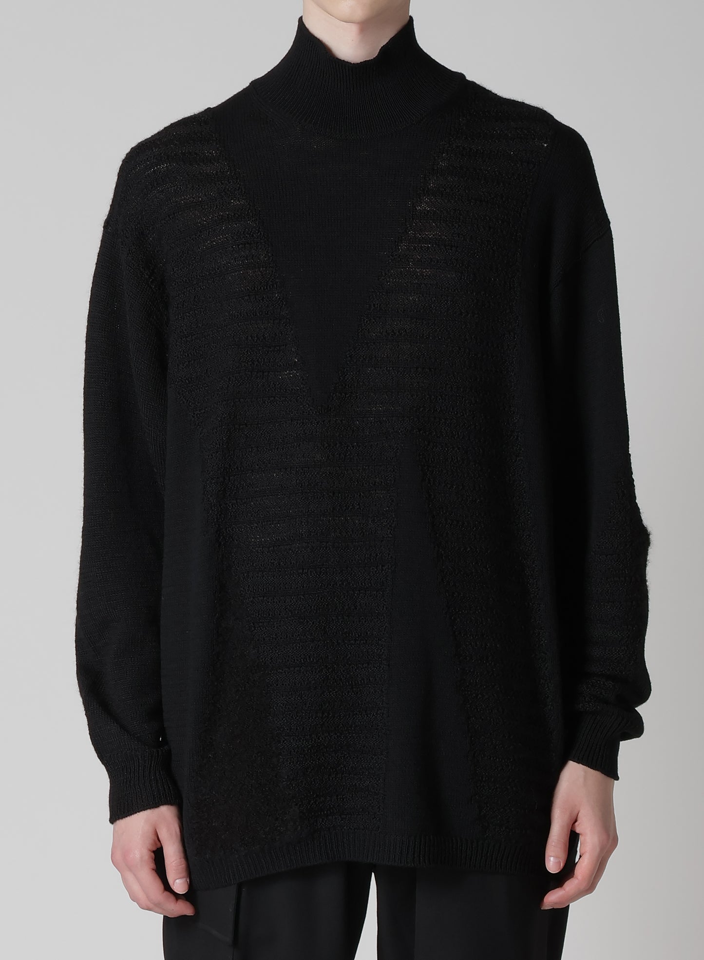 5G1P COMBINATION KNIT PANELED HIGH NECK PO