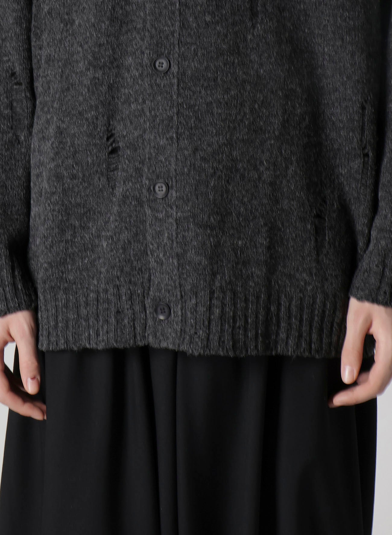 PLAIN STITCH CRASHED HIGH NECK CARDIGAN