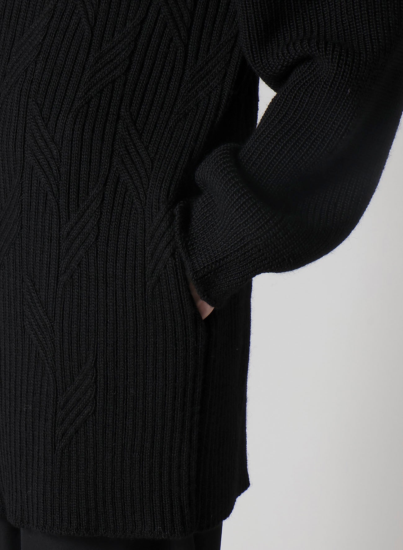 5G1P CABLE+CARDIGAN STITCH ZIP V NECK CARDIGAN – THE SHOP YOHJI
