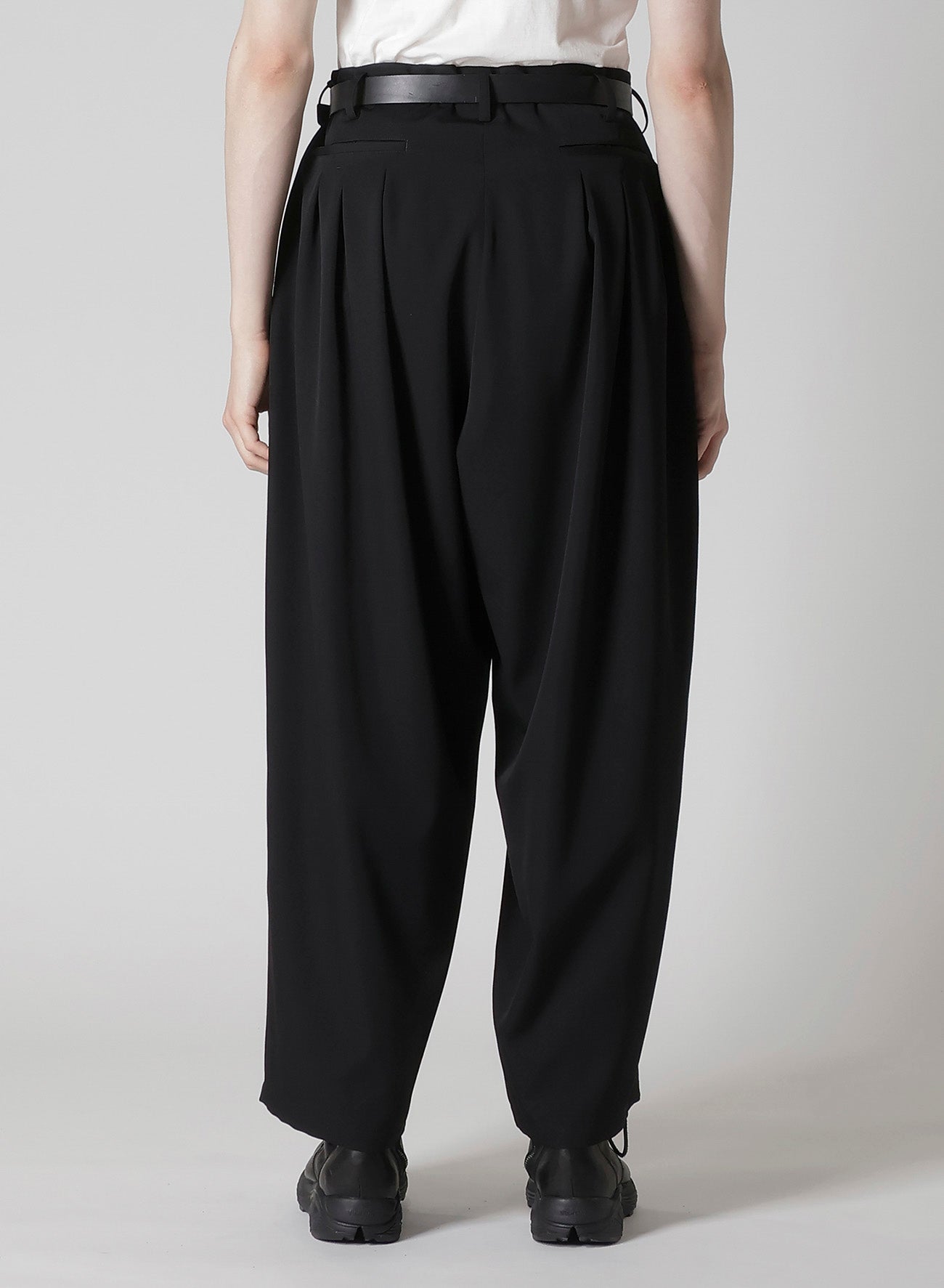 パンツ 06AW Yohji Yamamoto Wool Half Pants 1 C/F/W OX PLEATS HALF PANTS – THE SHOP YOHJI YAMAMOTO