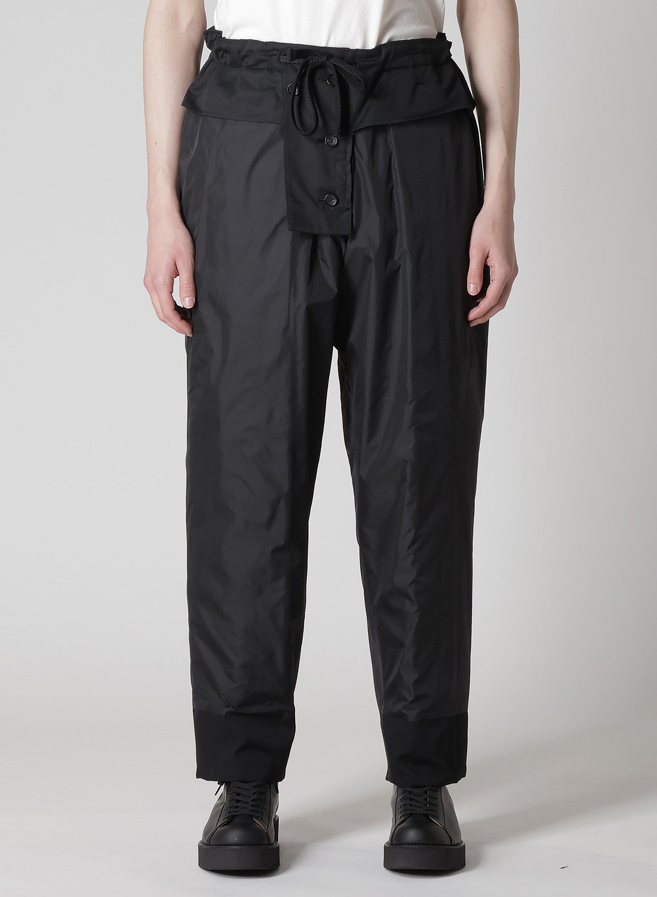 WOOL GABARDINE TAB DETAIL PADDED PANTS