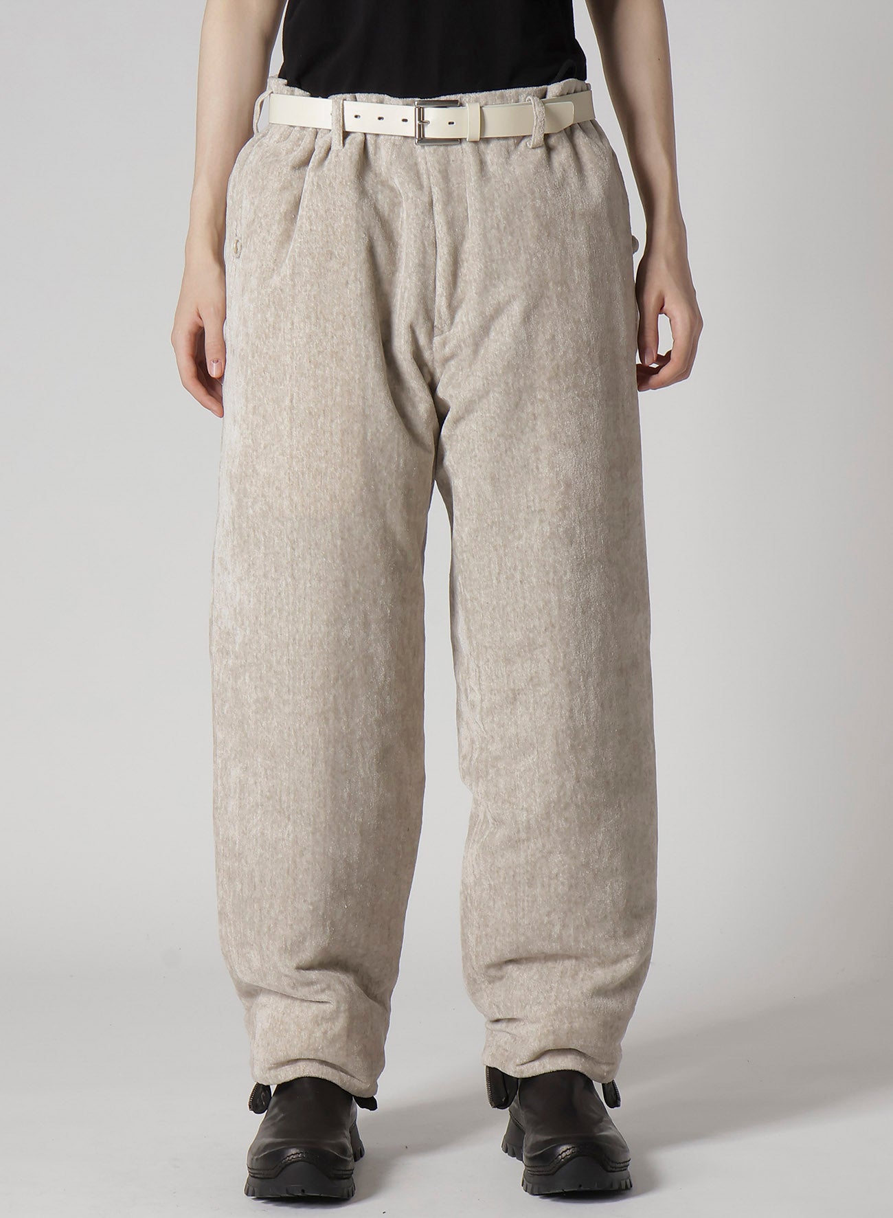 RAW LINEN VELVET LOOP BUTTON PANTS WITH LINER