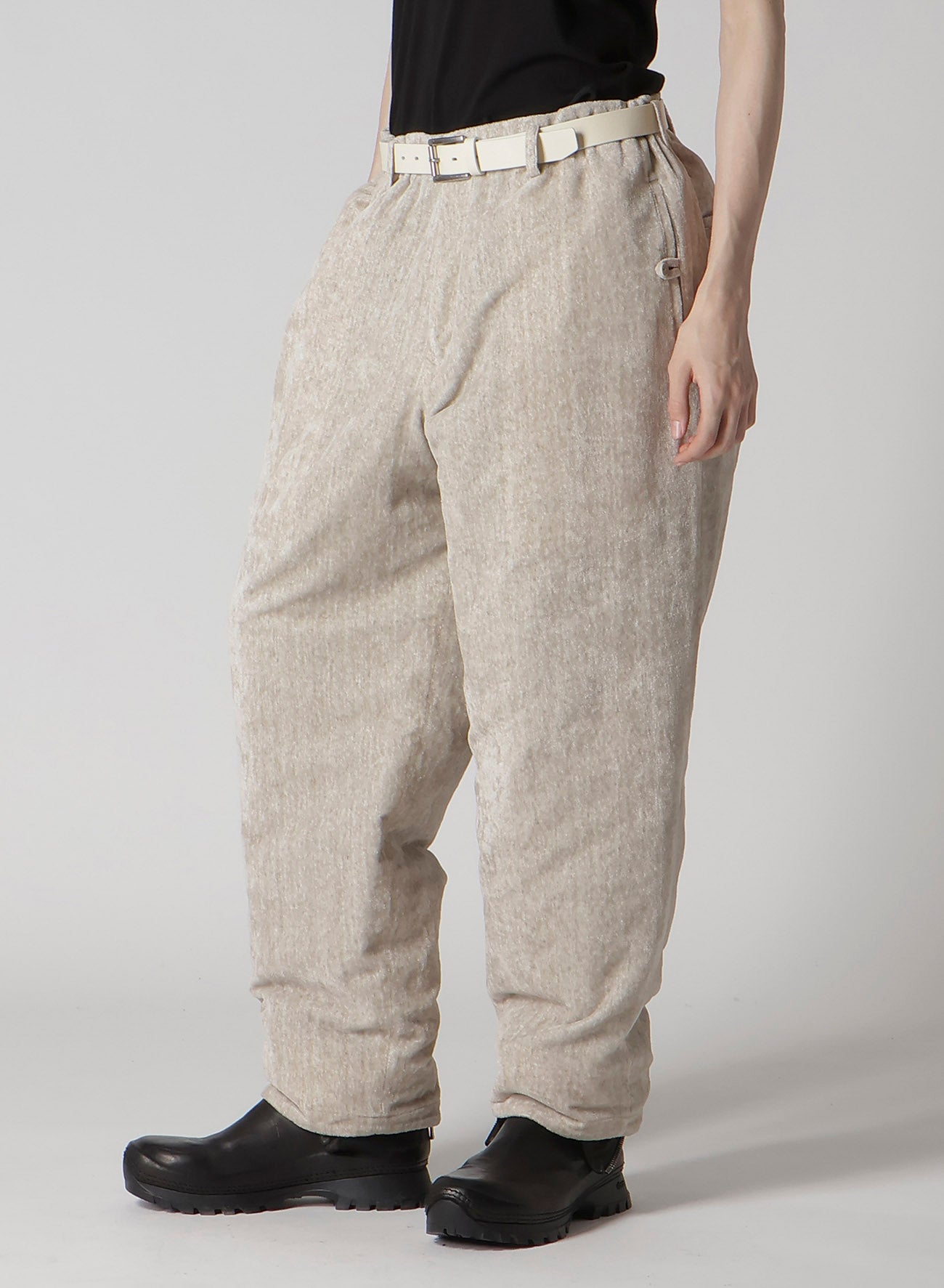 RAW LINEN VELVET LOOP BUTTON PANTS WITH LINER