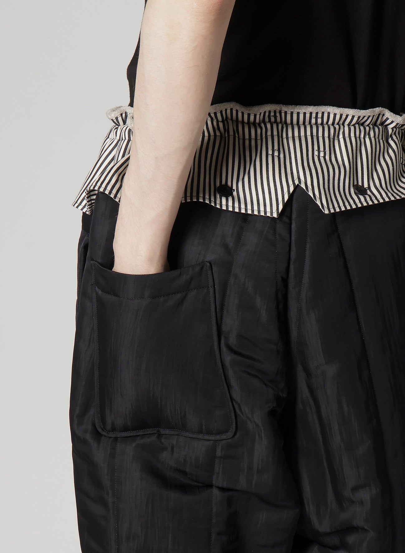 RAW LINEN VELVET LOOP BUTTON PANTS WITH LINER