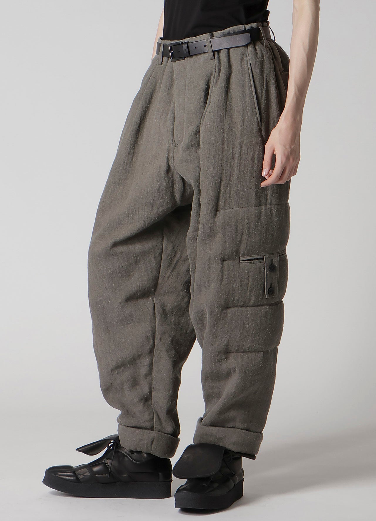 SILK LINEN KNEE TAB PADDED PANTS