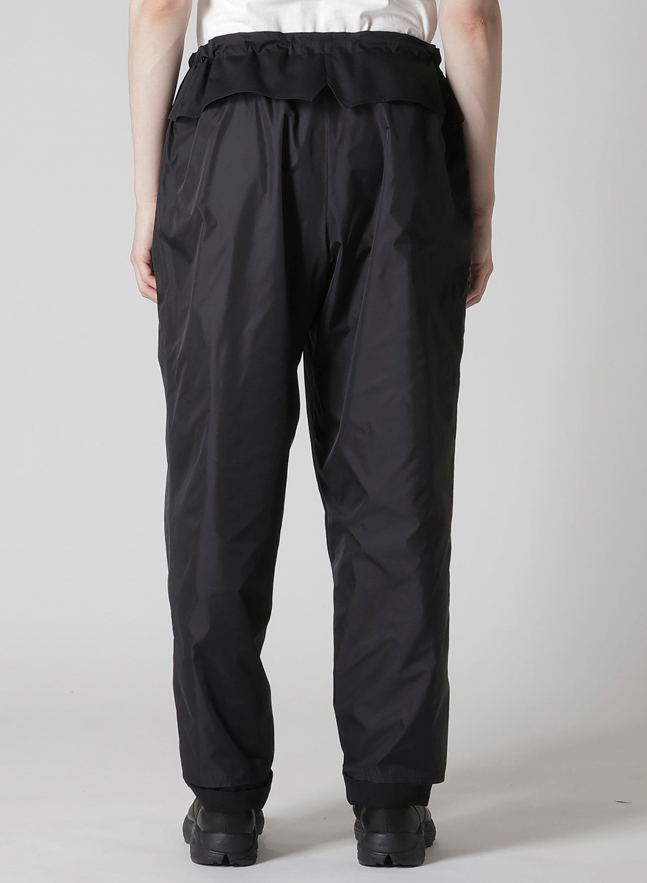 WOOL GABARDINE SIDE PADDED PANTS