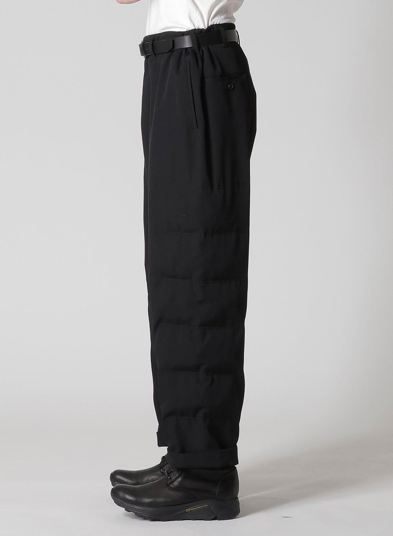 WOOL GABARDINE SIDE PADDED PANTS