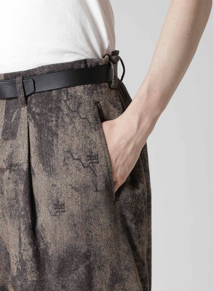 COLLAGE PRINTED HERRINGBONE PANTS