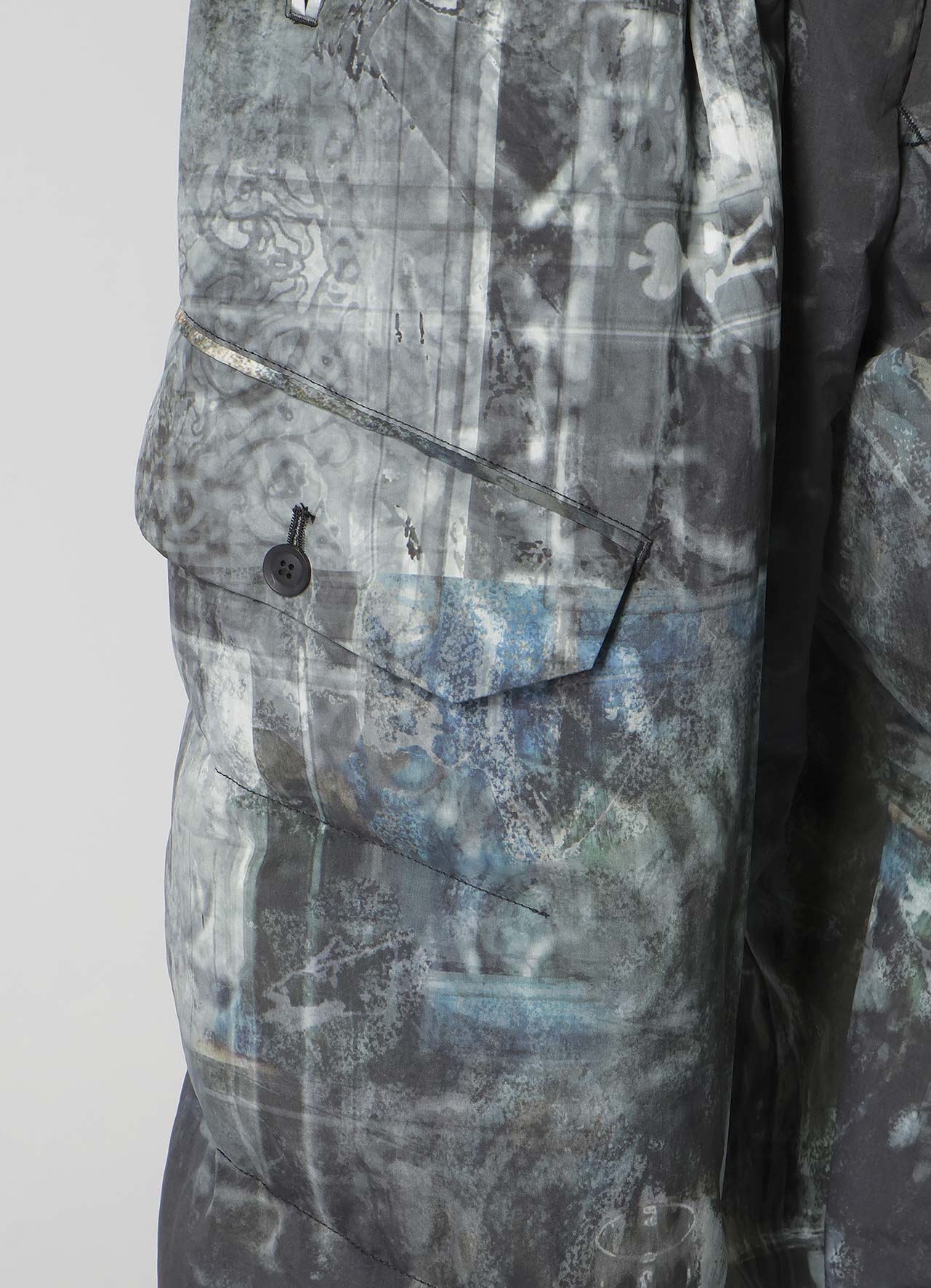 DIAGONAL FPADDED PRINTED PANTS