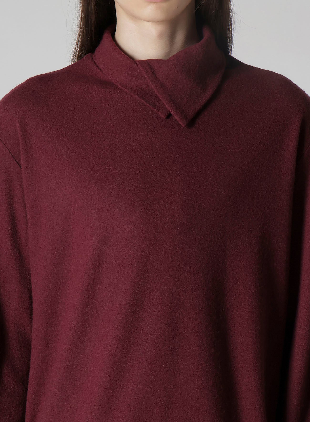 SUPER 120 WOOL SINGLE JERSEY LAYERED HIGK NECK TEE
