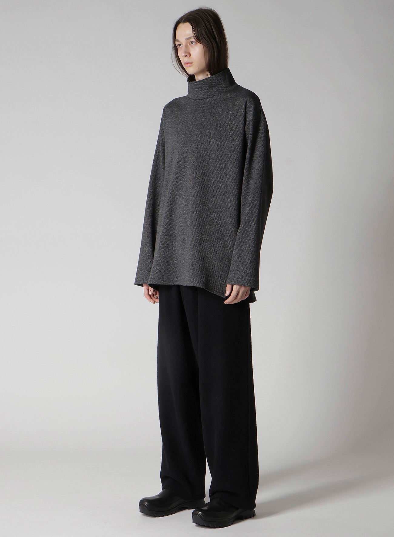 COTTON WOOL TWILL JERSEY SIDE SLIT PADDED HIGH NECK PO