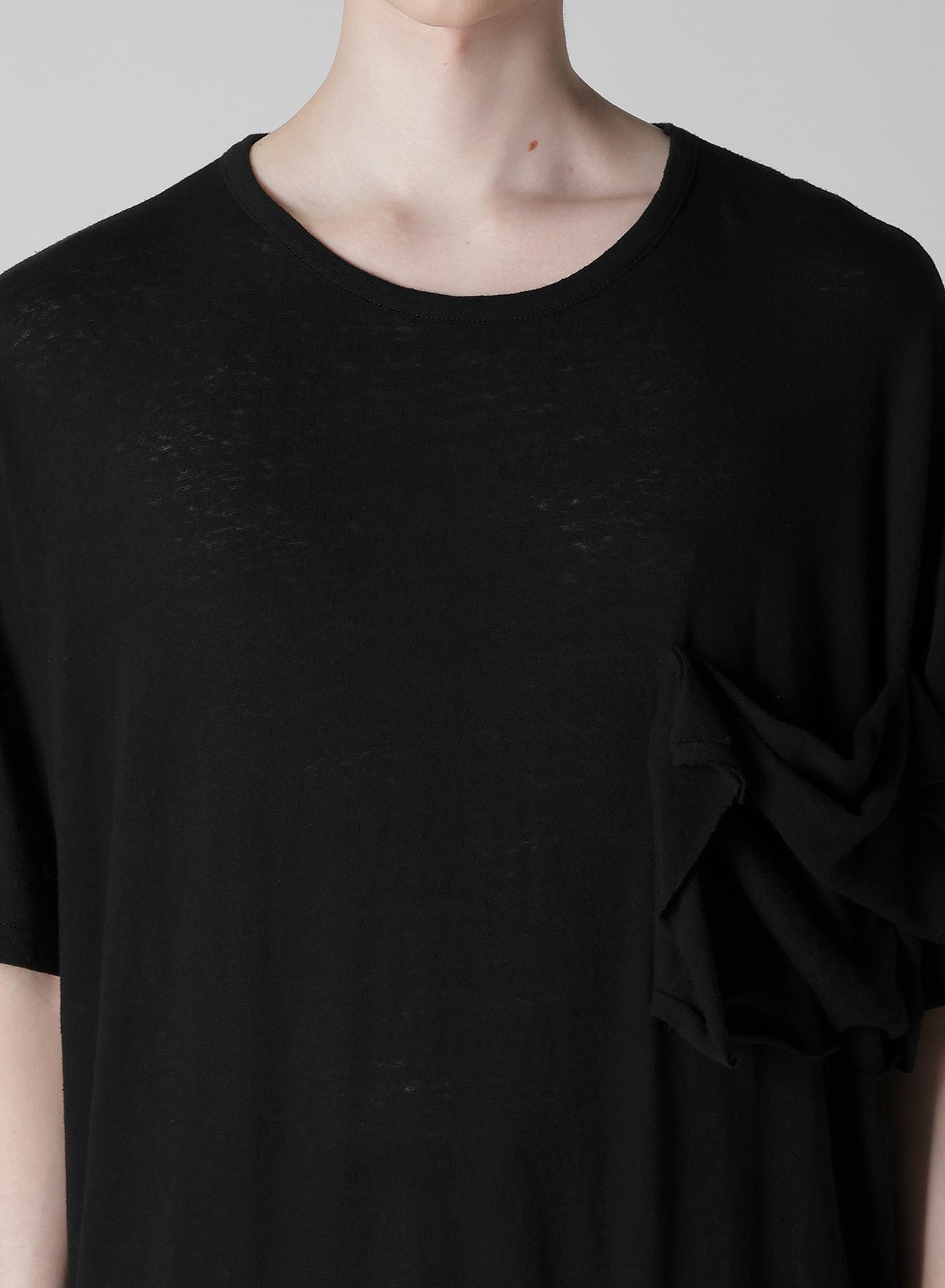COTTON SILK NOIR GAUZE JERSEY POCKET DETAIL SHORT SLV T