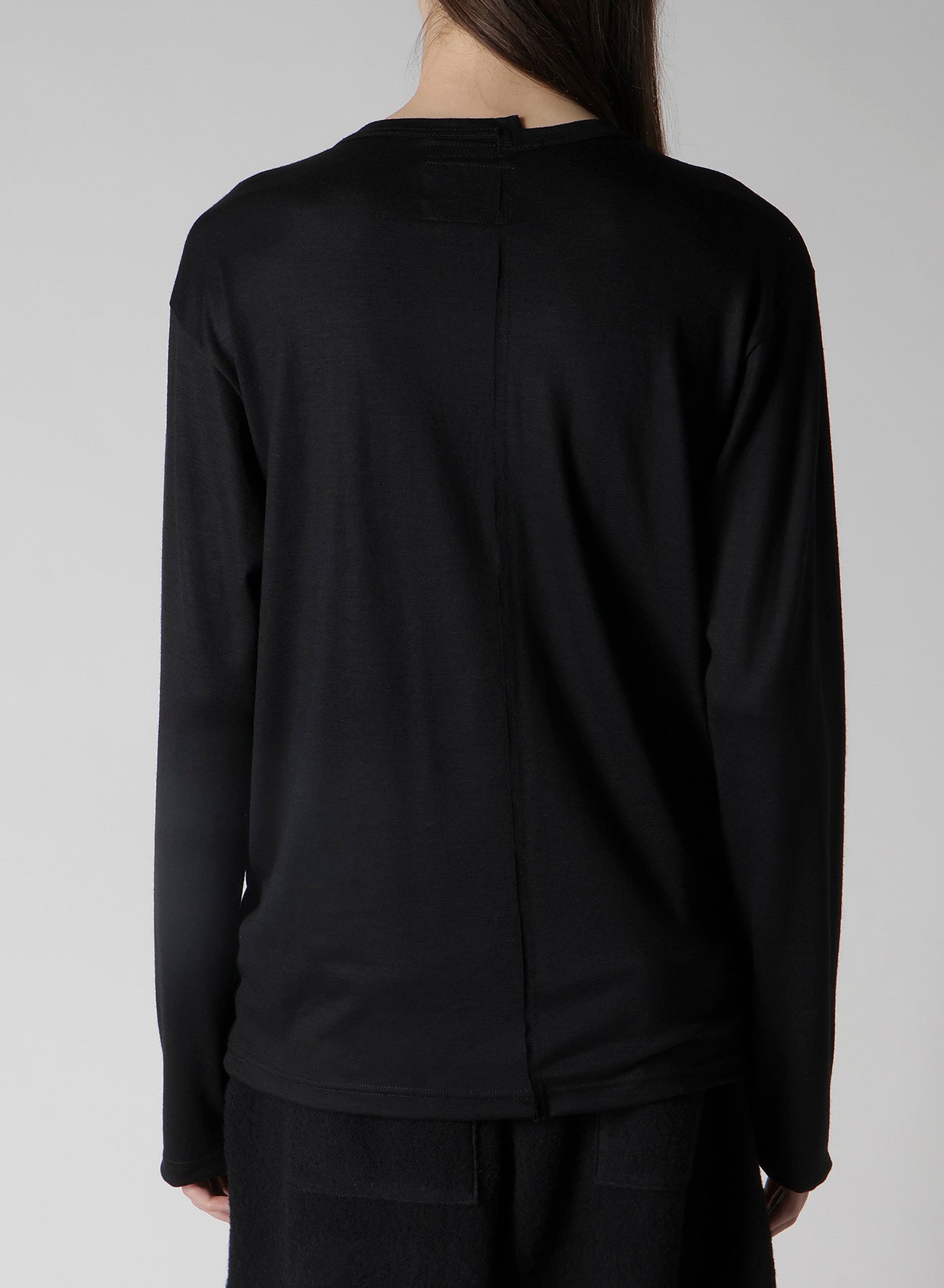 WOOL SINGLE JERSEY PANELED ROUND NECK LONG SLV T