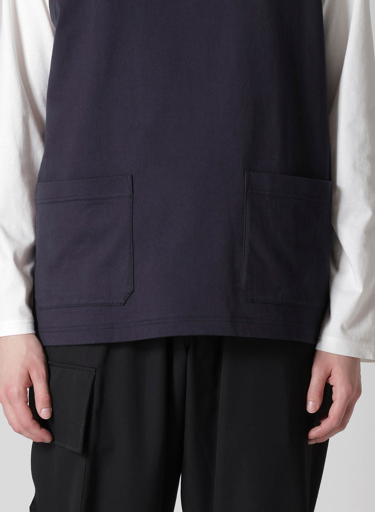 HIGH DENSITY JERSEY POCKET DETAIL VEST
