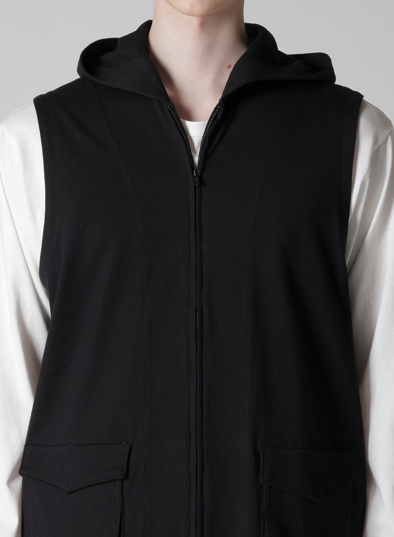 HIGH DENSITY JERSEY HOODED ZIP VEST