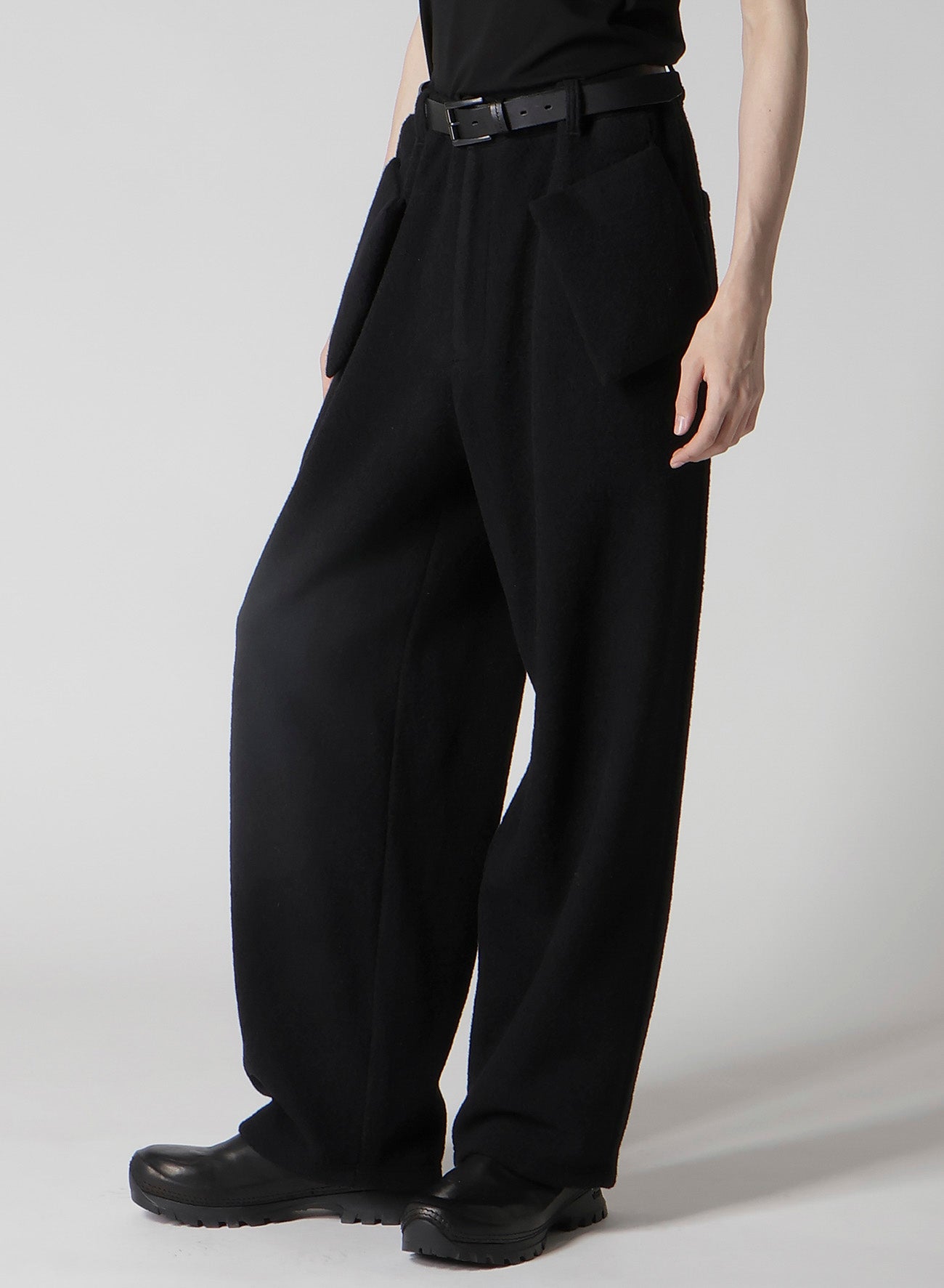 BOUCLE SINGLE JERSEY PADDED POCKET PANTS