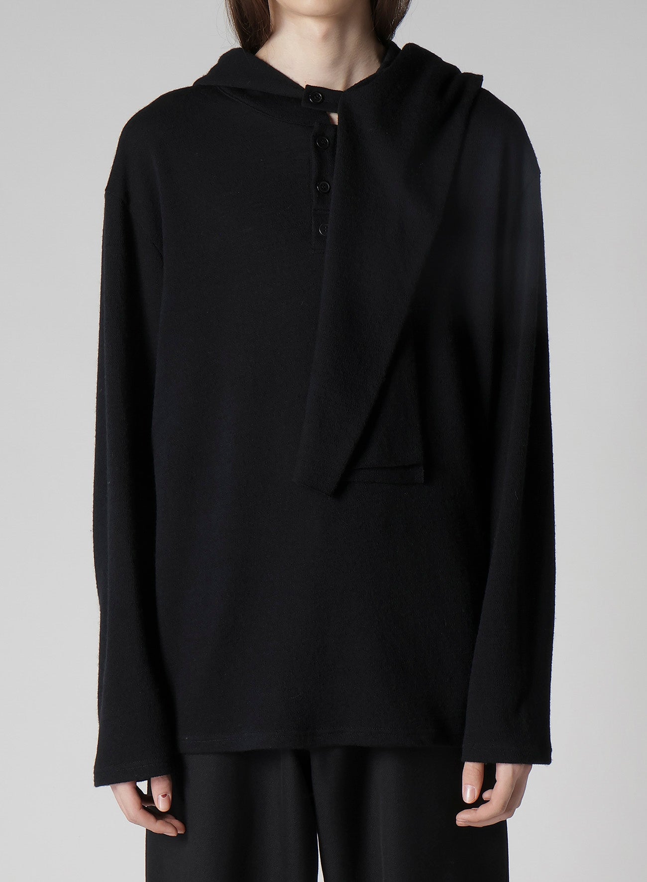 WOOL HOUNDSTOOTH JACQUARD HENLEY NECK HOOD T