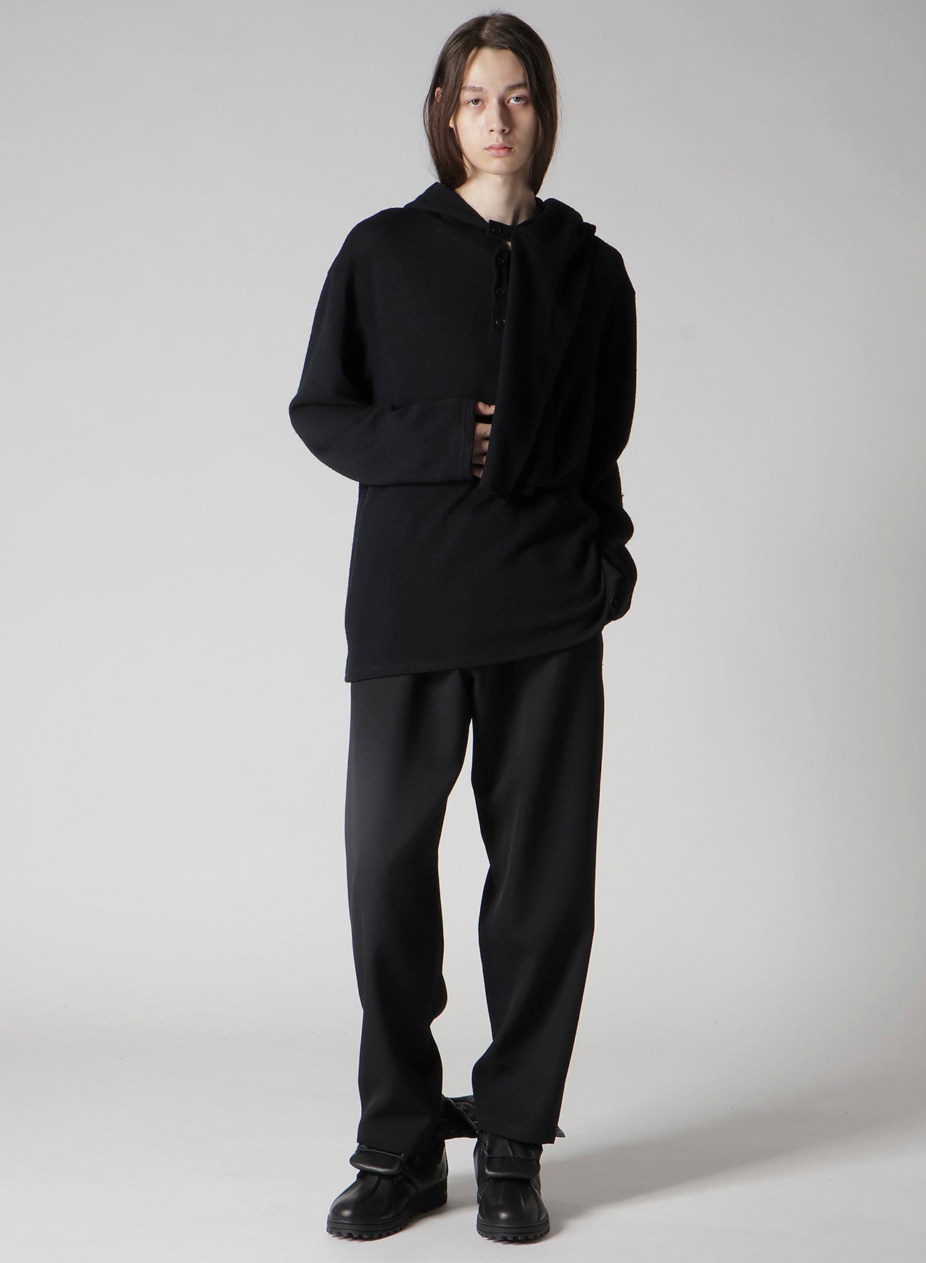 WOOL HOUNDSTOOTH JACQUARD HENLEY NECK HOOD T