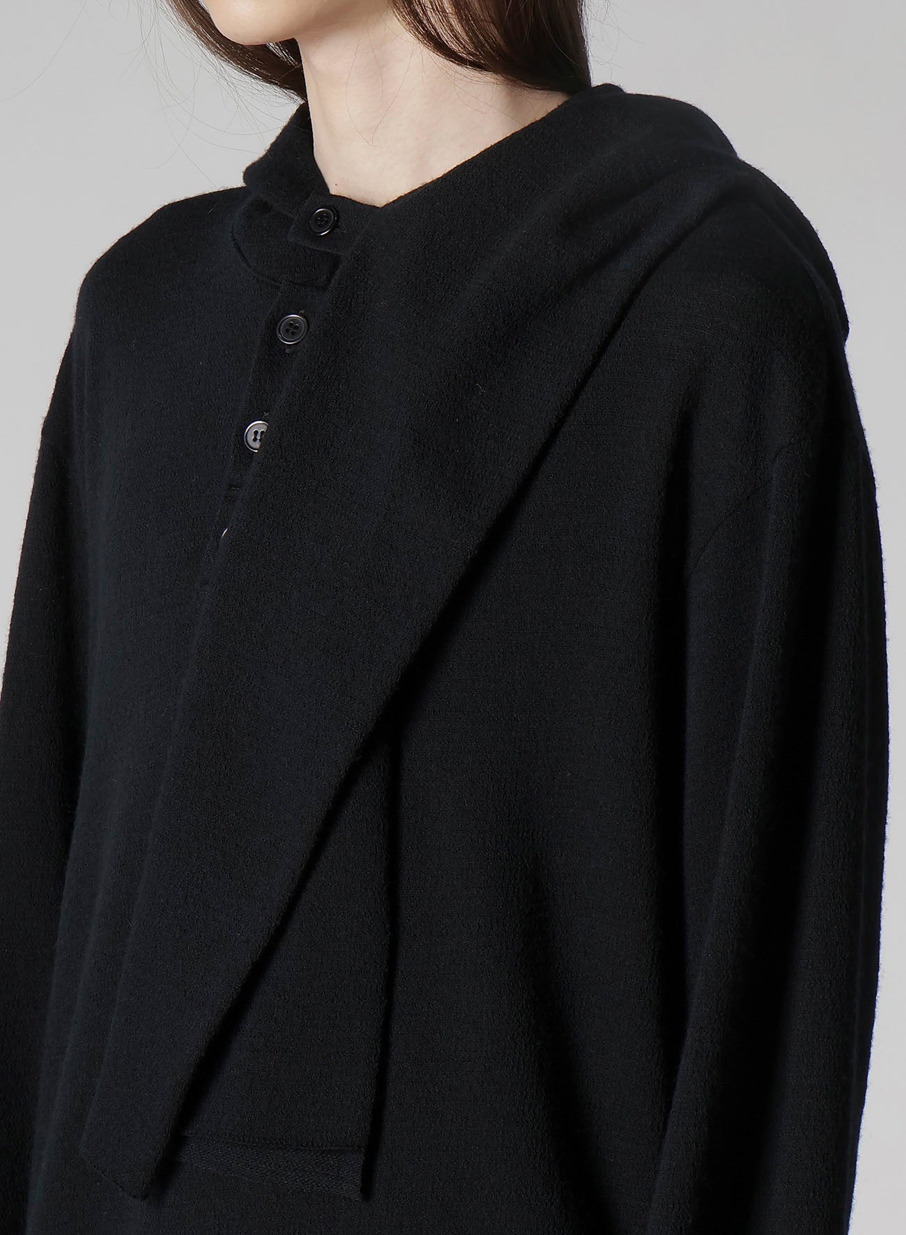 WOOL HOUNDSTOOTH JACQUARD HENLEY NECK HOOD T