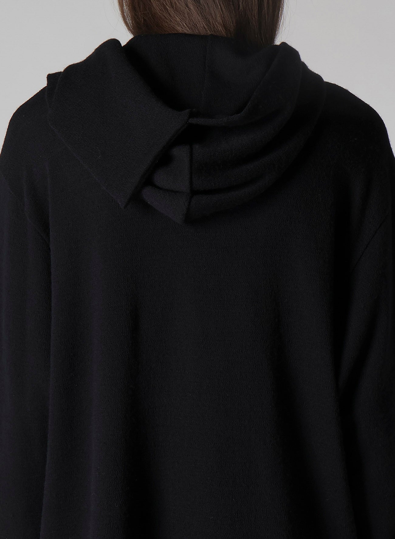 WOOL HOUNDSTOOTH JACQUARD HENLEY NECK HOOD T