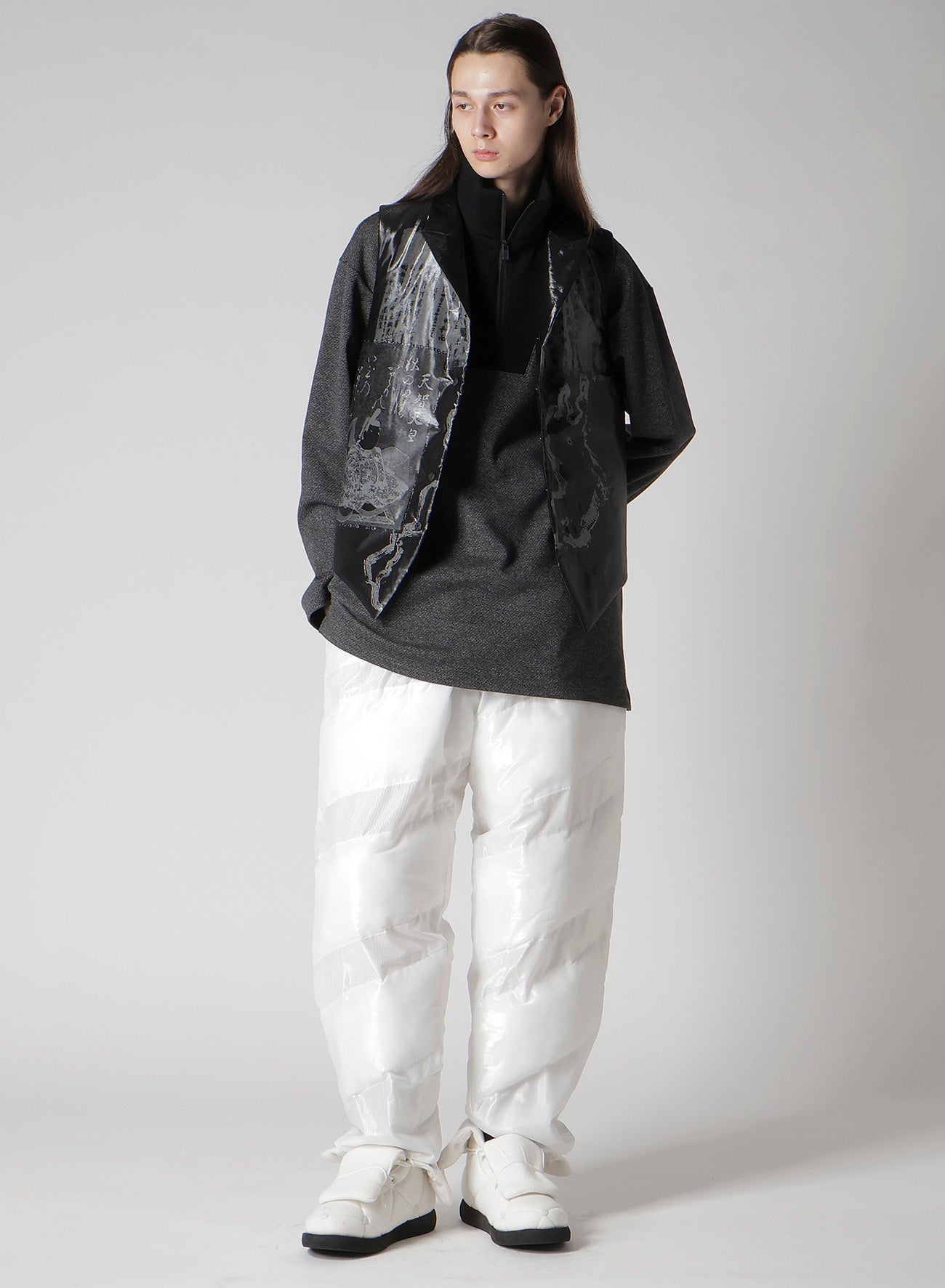 BIWA LAKE PRINTED TRANSPARENT VEST