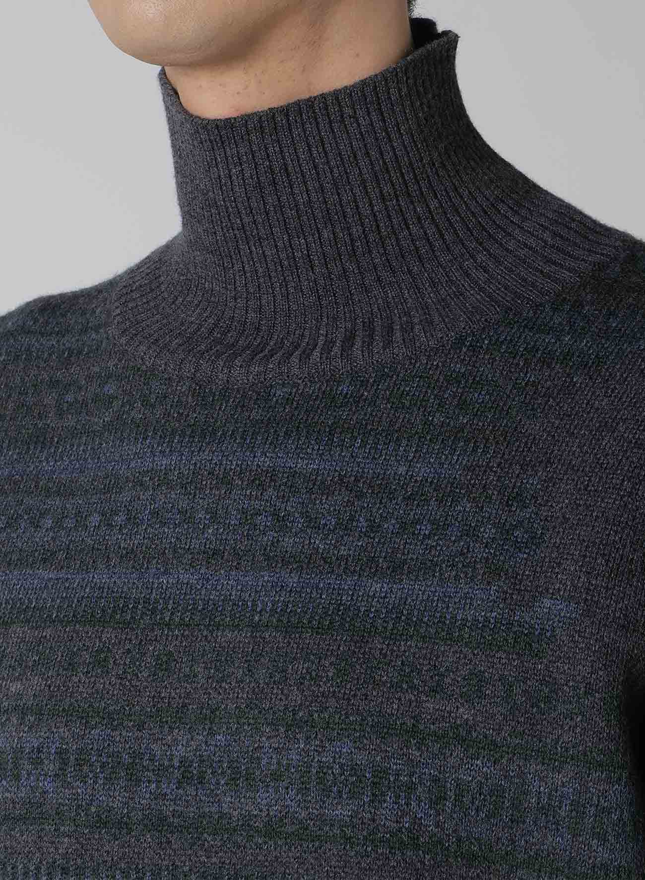 WORMHOLE HIGH NECK KNIT