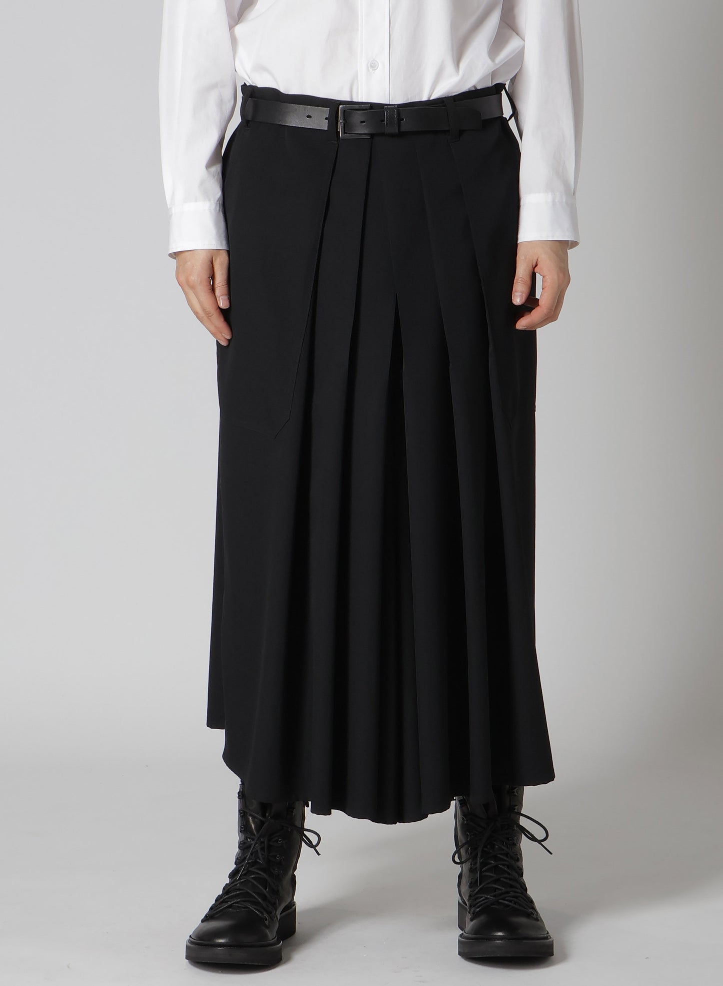 WOOL GABARDINE STANDARD HAKAMA PANTS