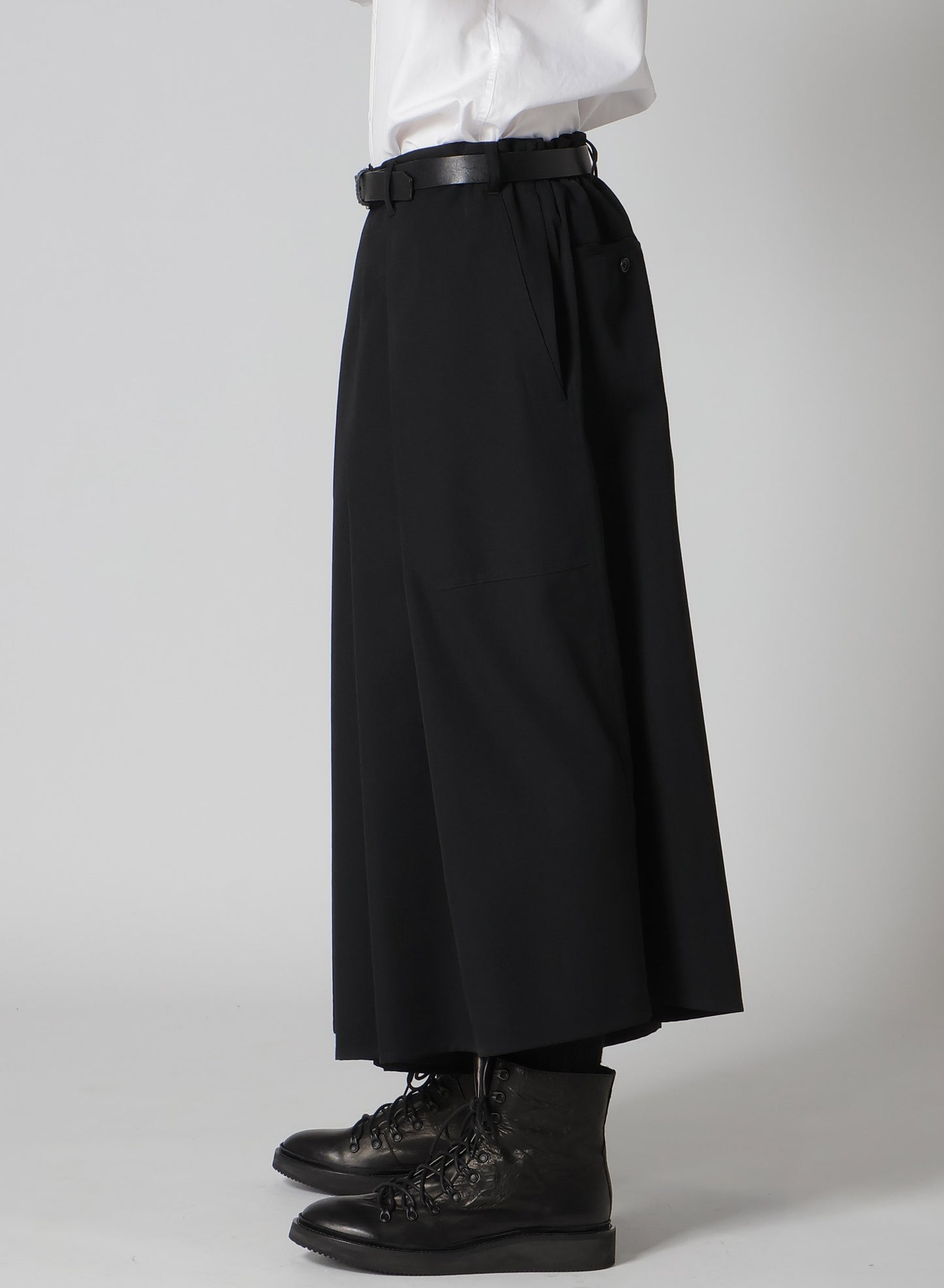 WOOL GABARDINE STANDARD HAKAMA PANTS