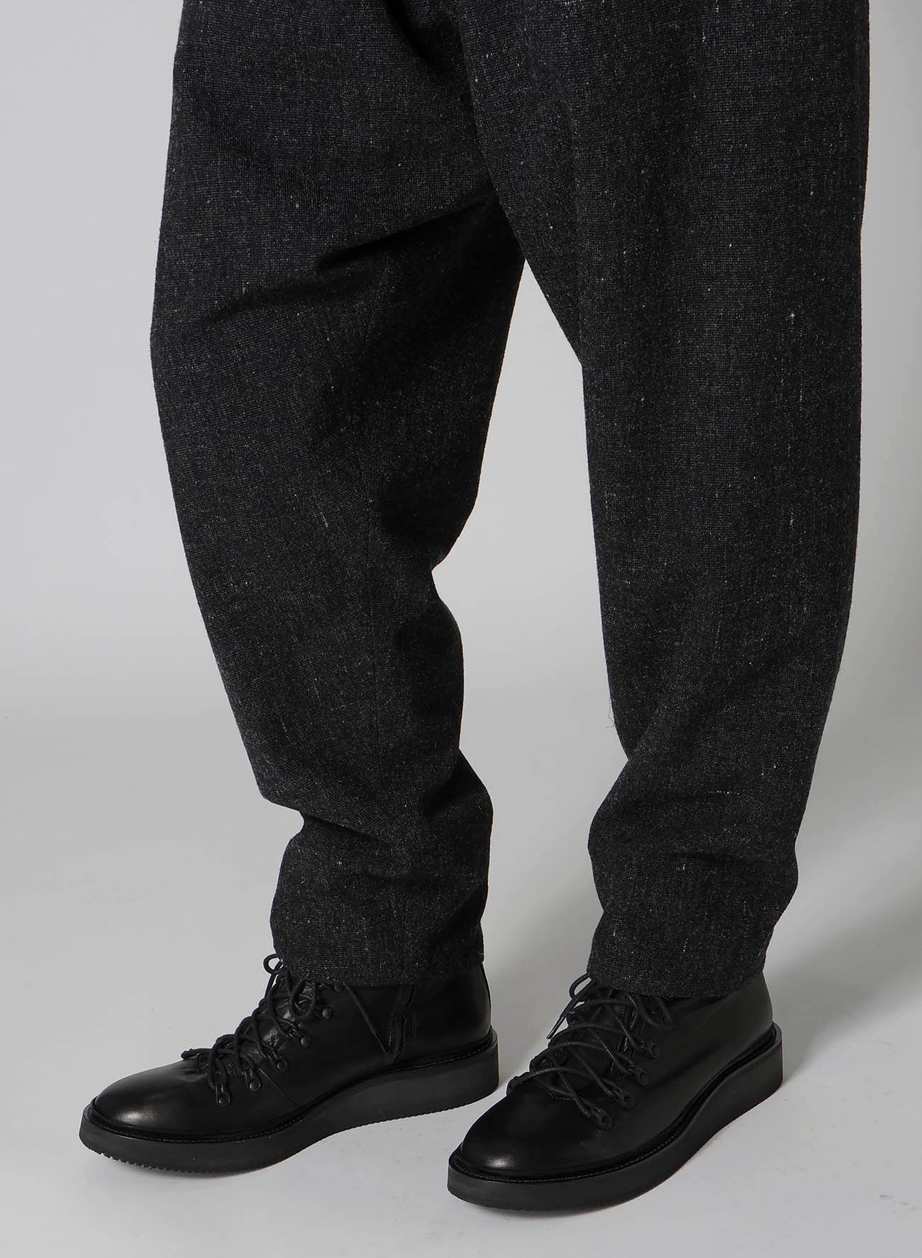 WOOL SPINNING SLIM SAROUEL PANTS