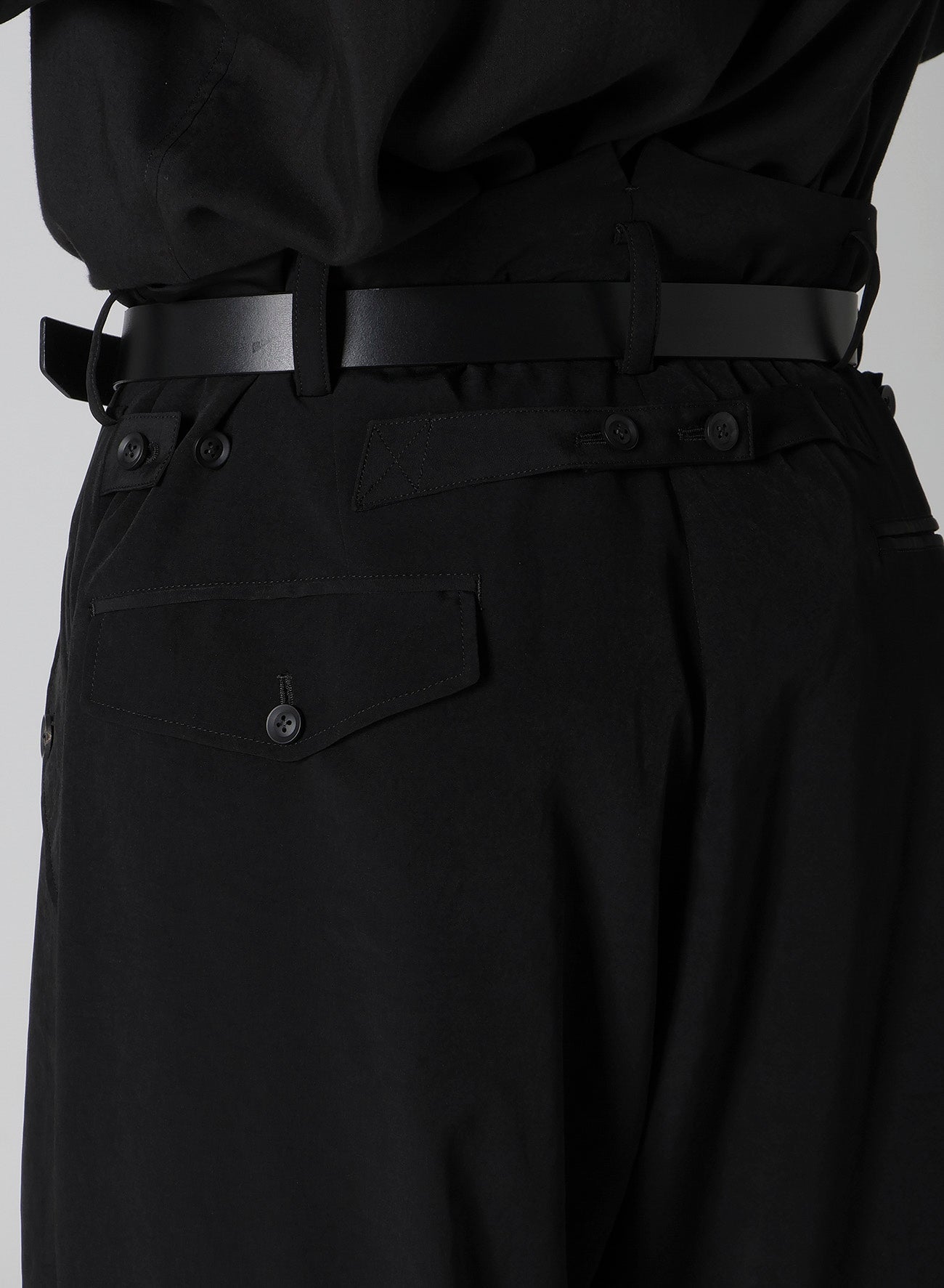 TA TUXEDO BACK BELT PANTS