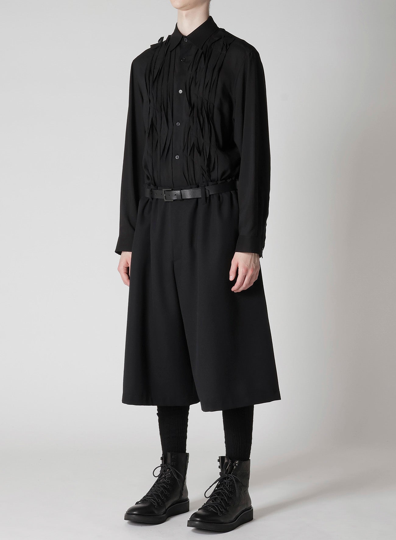 【Launching 10:00(JST) October 16】ARMY GABARDINE PLEATS HALF PANTS