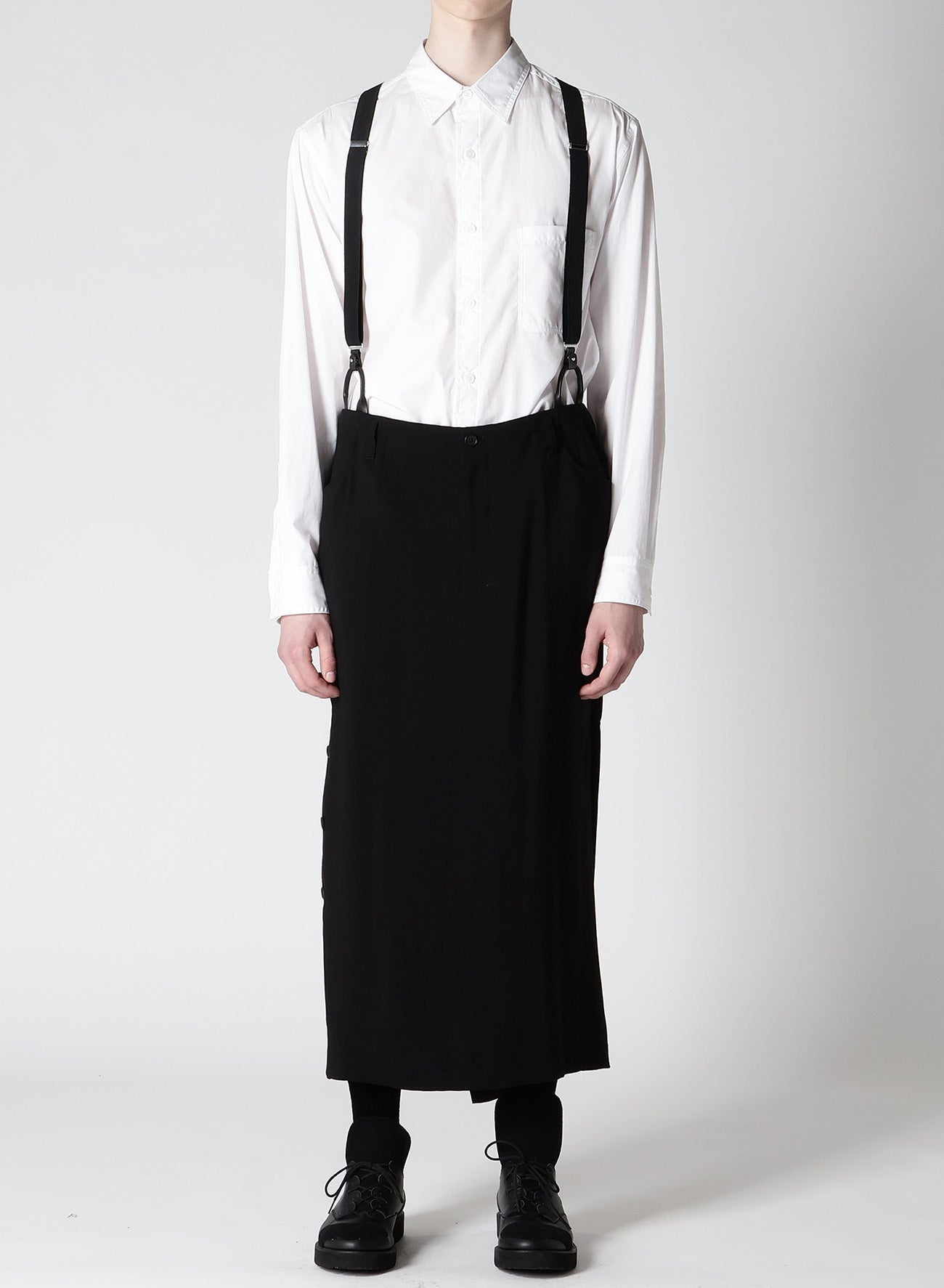 Cu/Ry/S GABARDINE RIGHT SIDE VENTS SKIRT