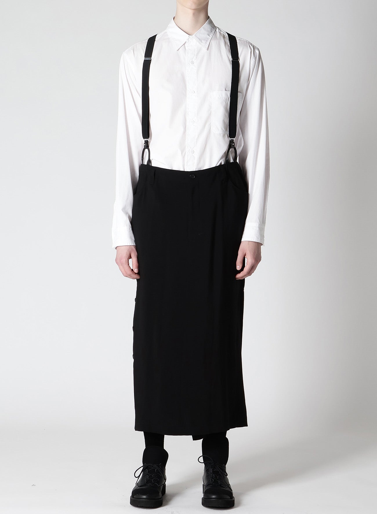 Cu/Ry/S GABARDINE RIGHT SIDE VENTS SKIRT