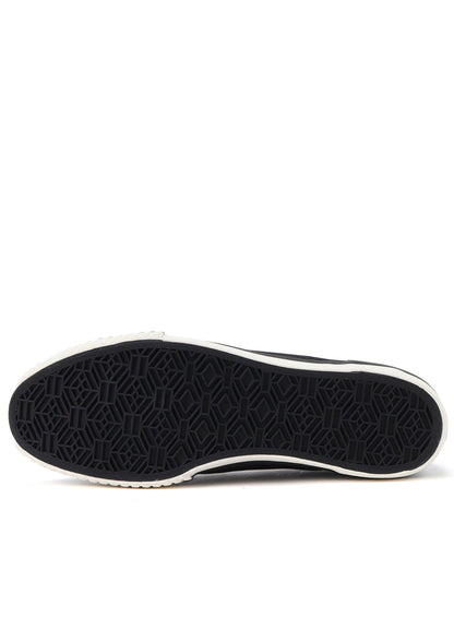 8/CN CANVAS LOW TOP SLIP ON SNEAKER