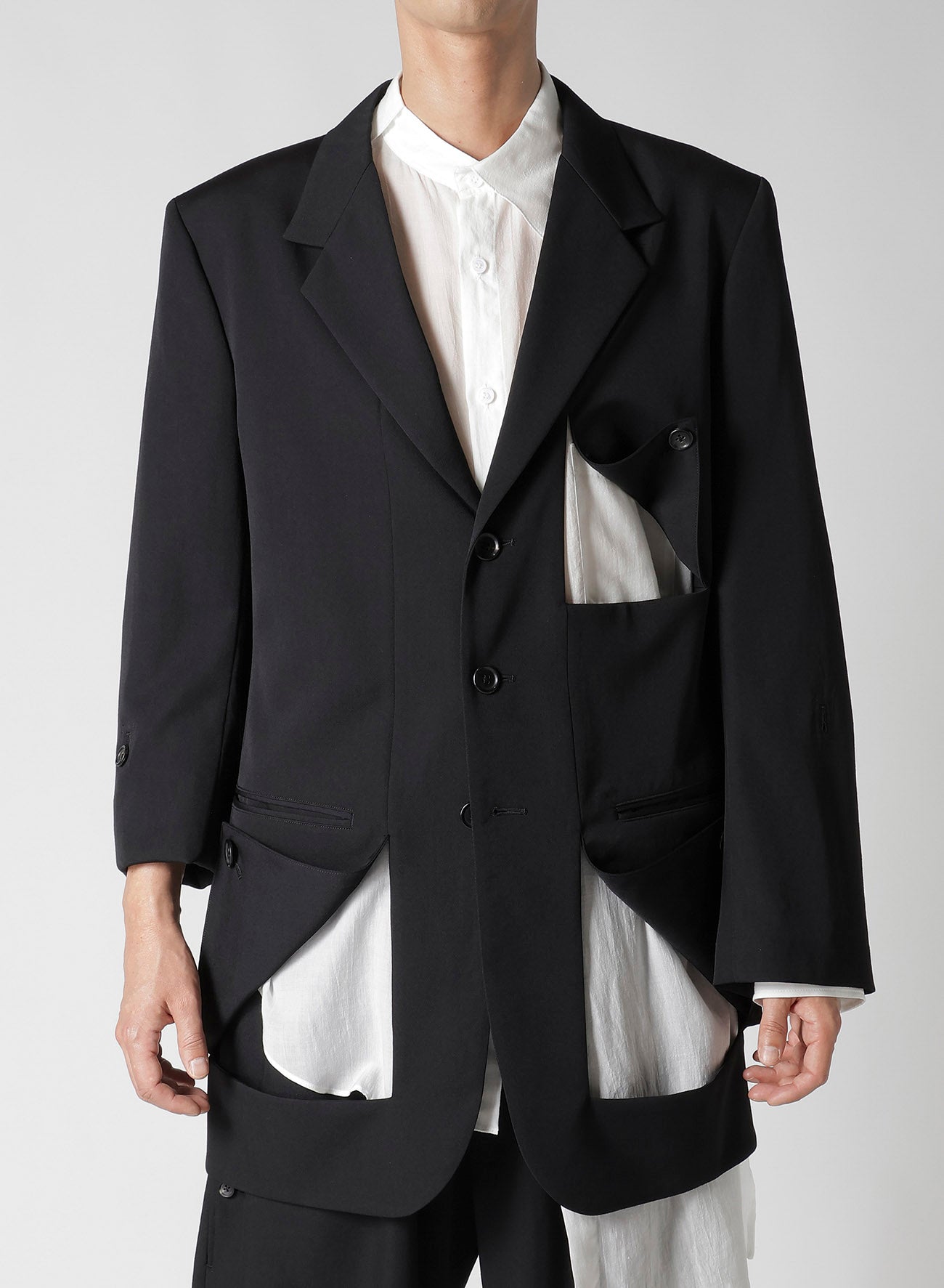 WOOL GABARDINE DIAGONAL BUTTON JACKET