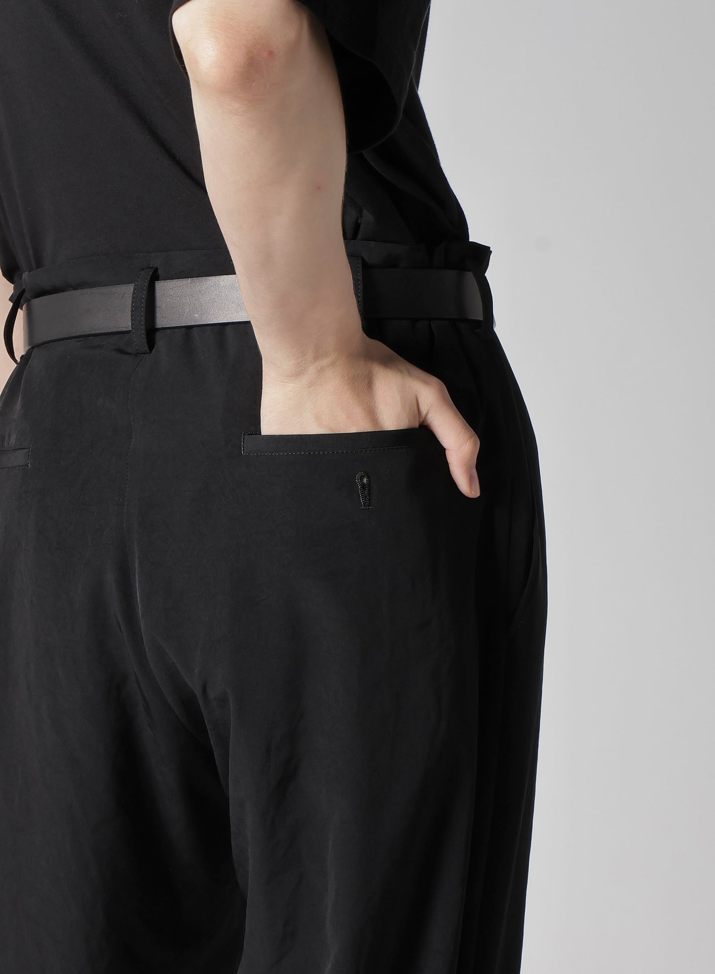 TA TUXEDO BELTED HEM CUFFS PANTS