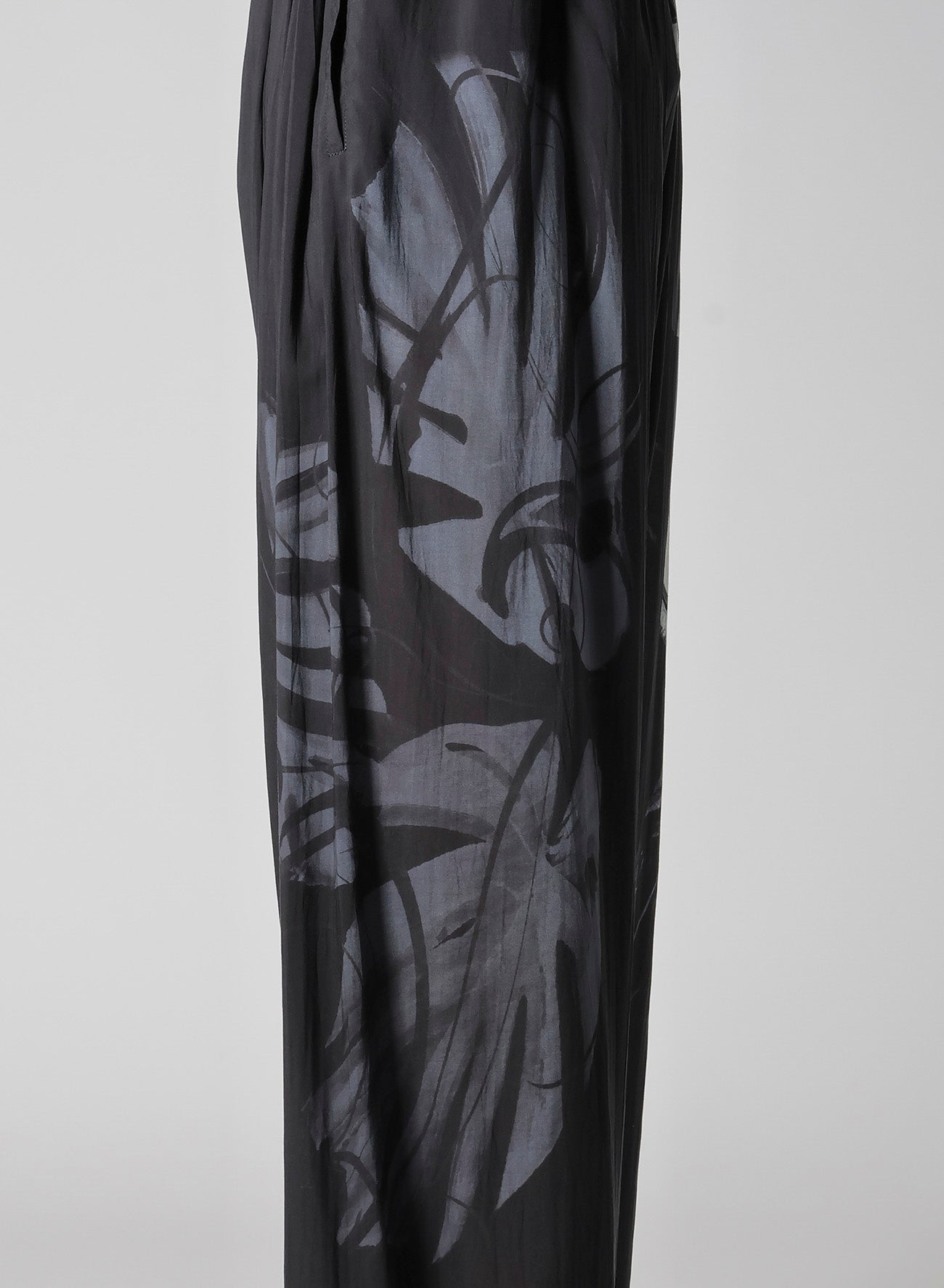 WHEEL PRINT PANTS