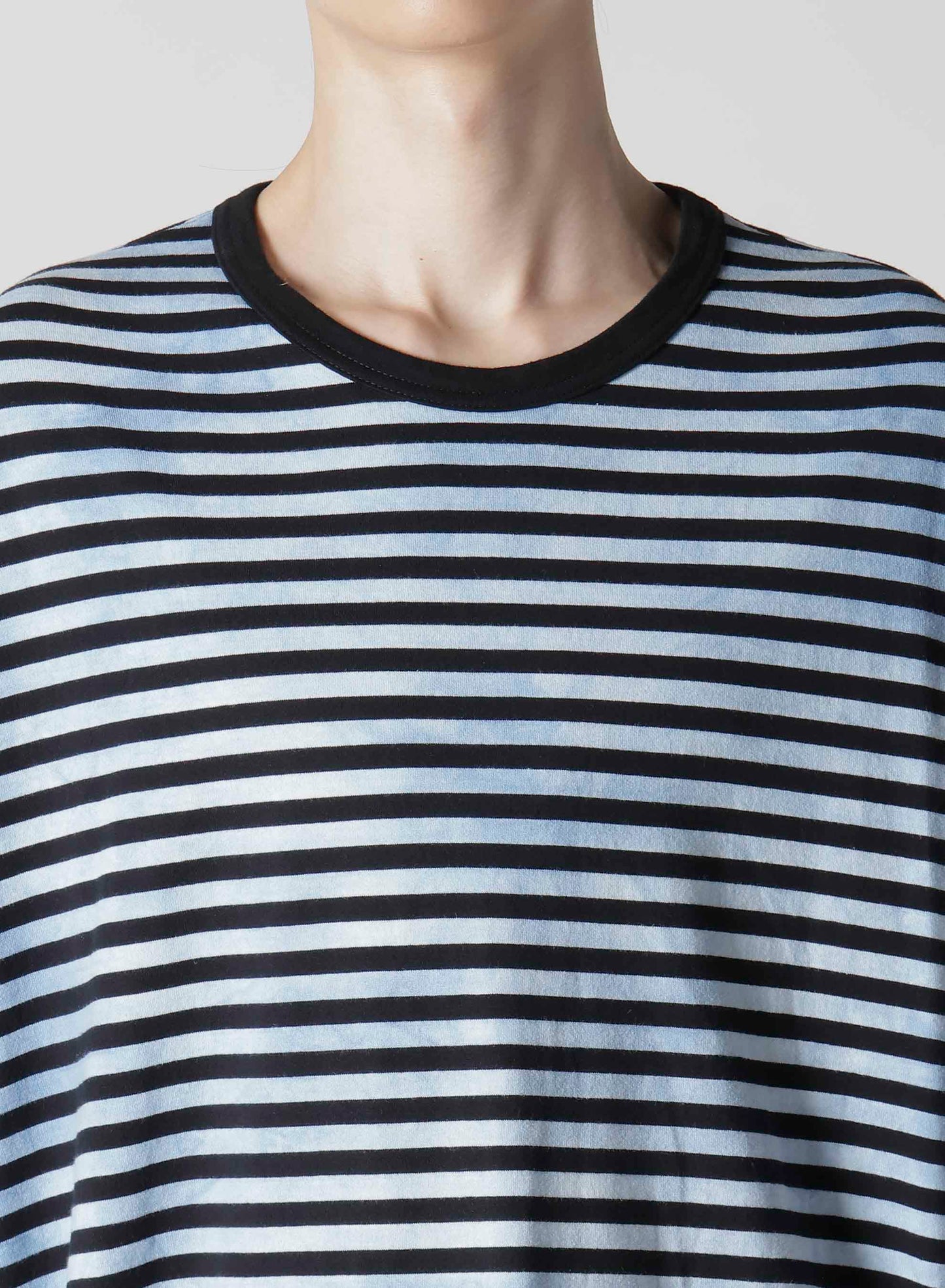 40/2 JERSEY BORDER UNEVEN  ROUND NECK T