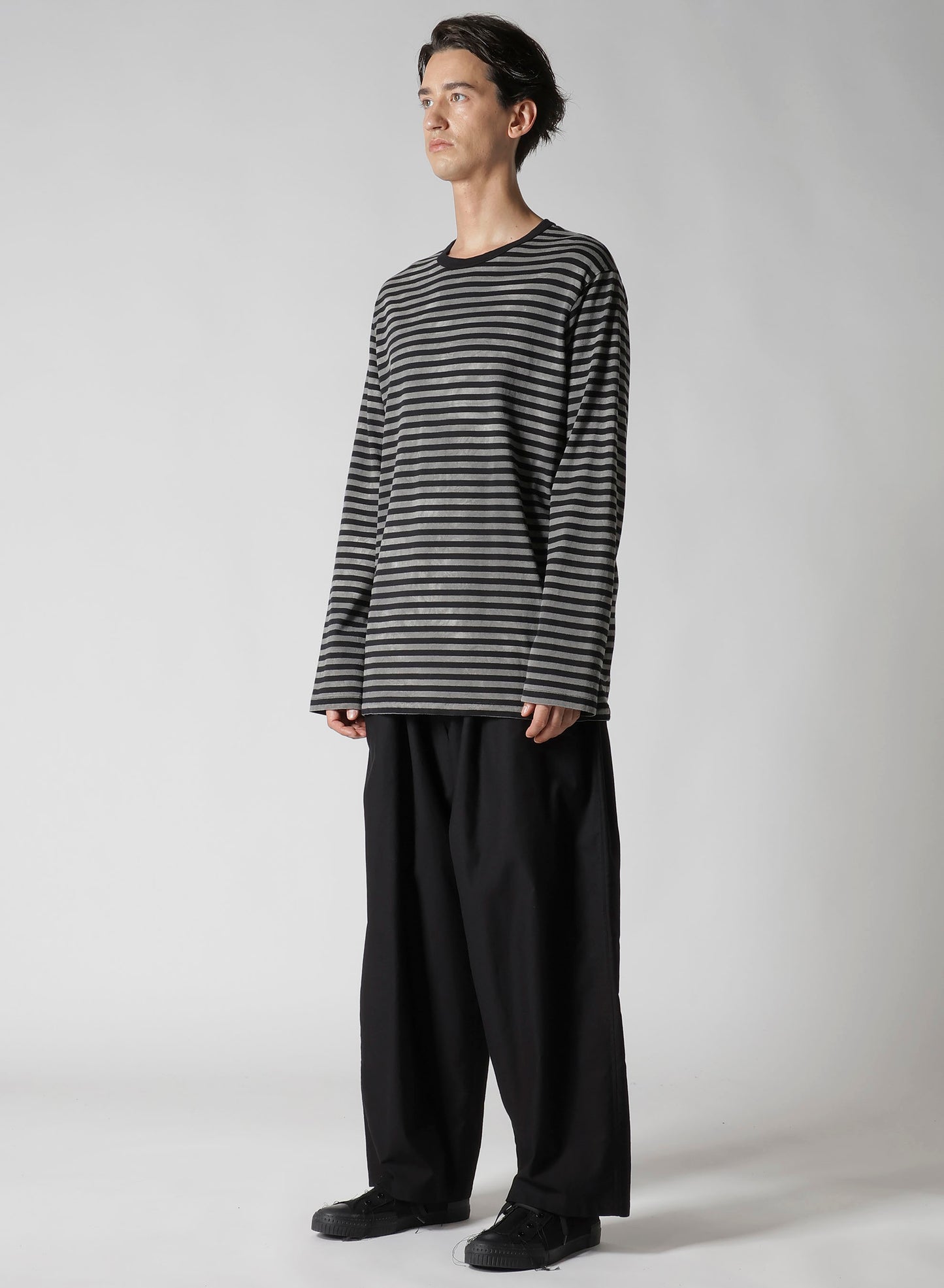 40/2 JERSEY BORDER UNEVEN  ROUND NECK T