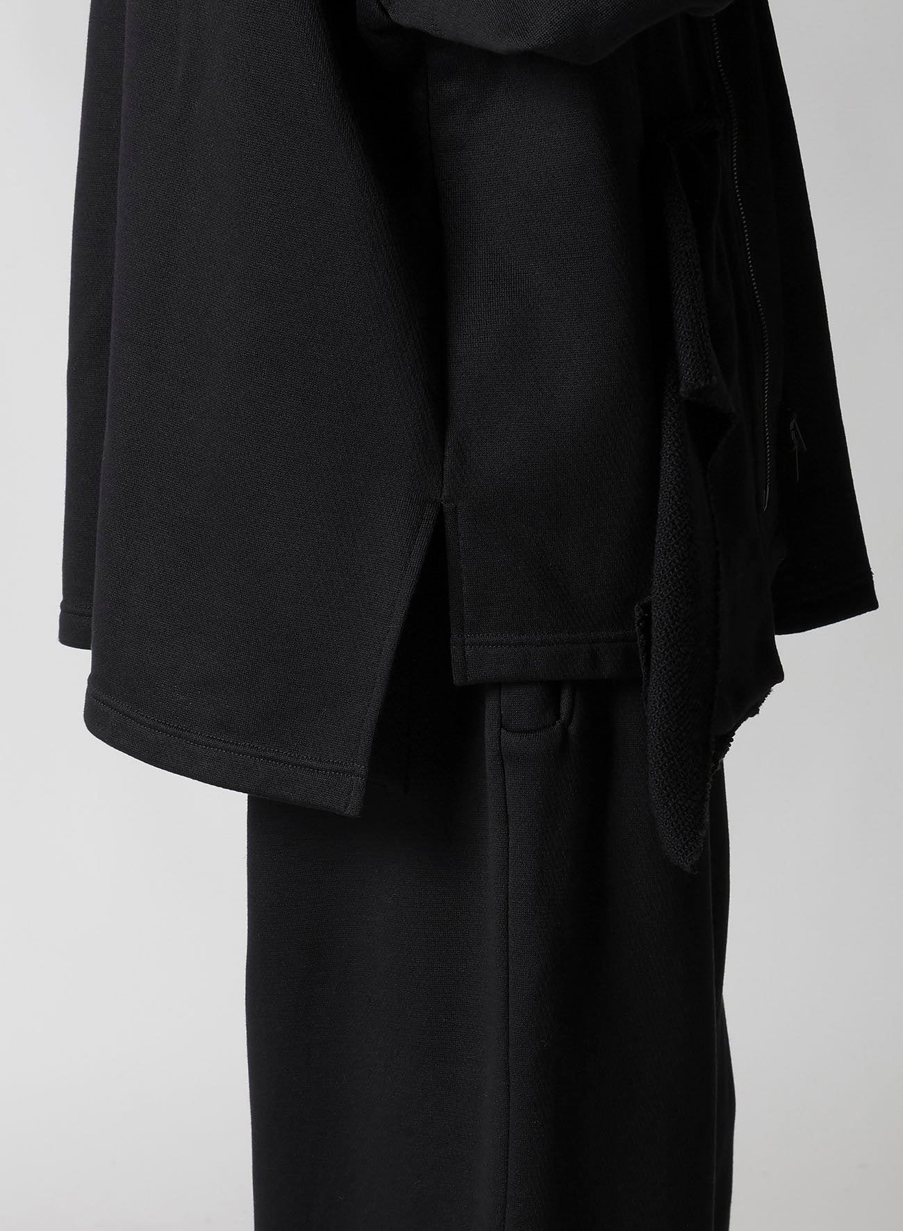 COTTON SMITH POCKET DETAIL HOODIE