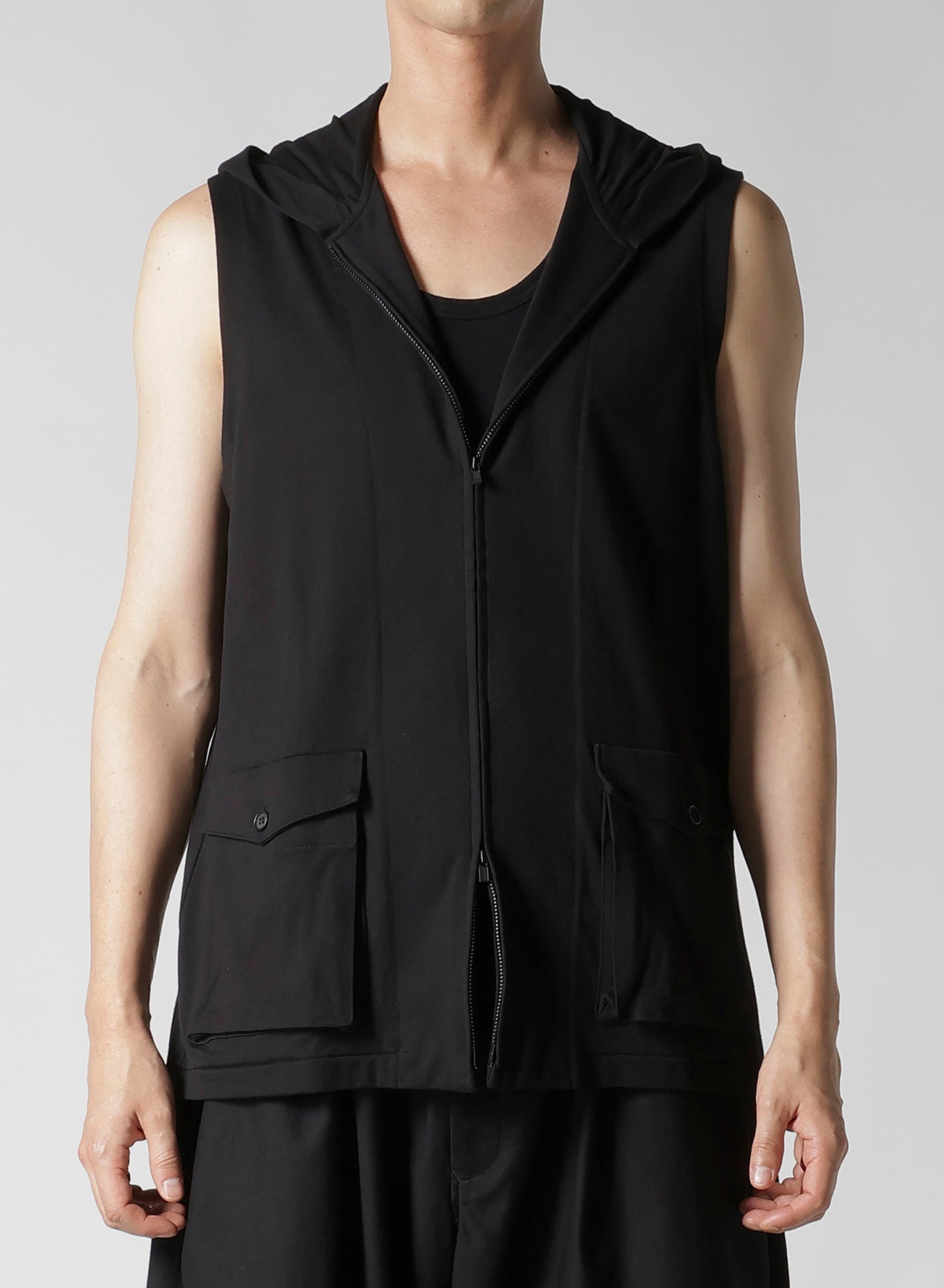 REGULATION JERSEY HOODED ZIPPER VEST